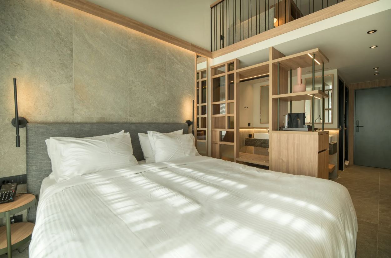 Family Room Garden View