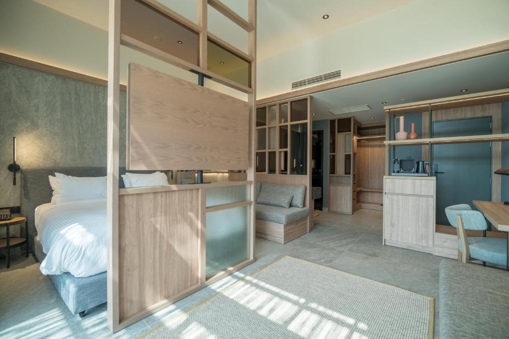 Junior Suite with Jacuzzi