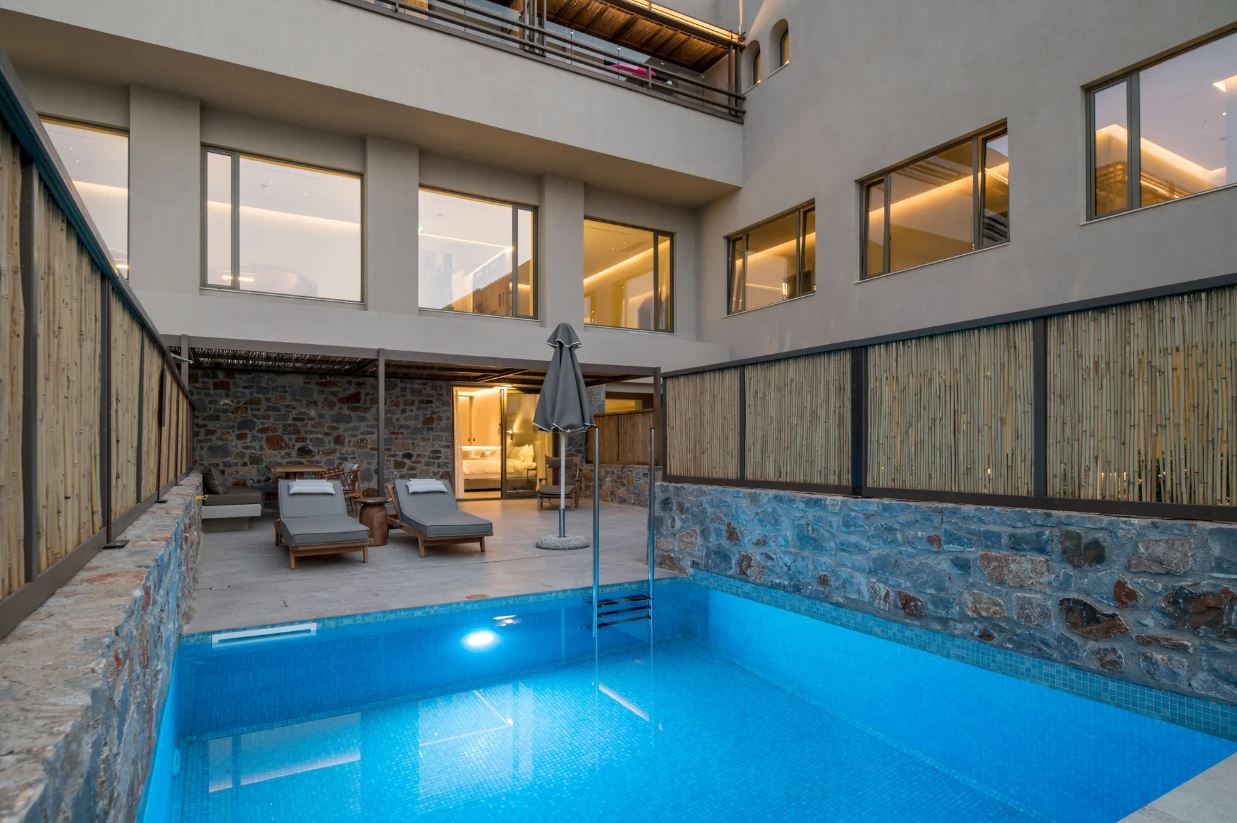 Junior Suite with Private Pool