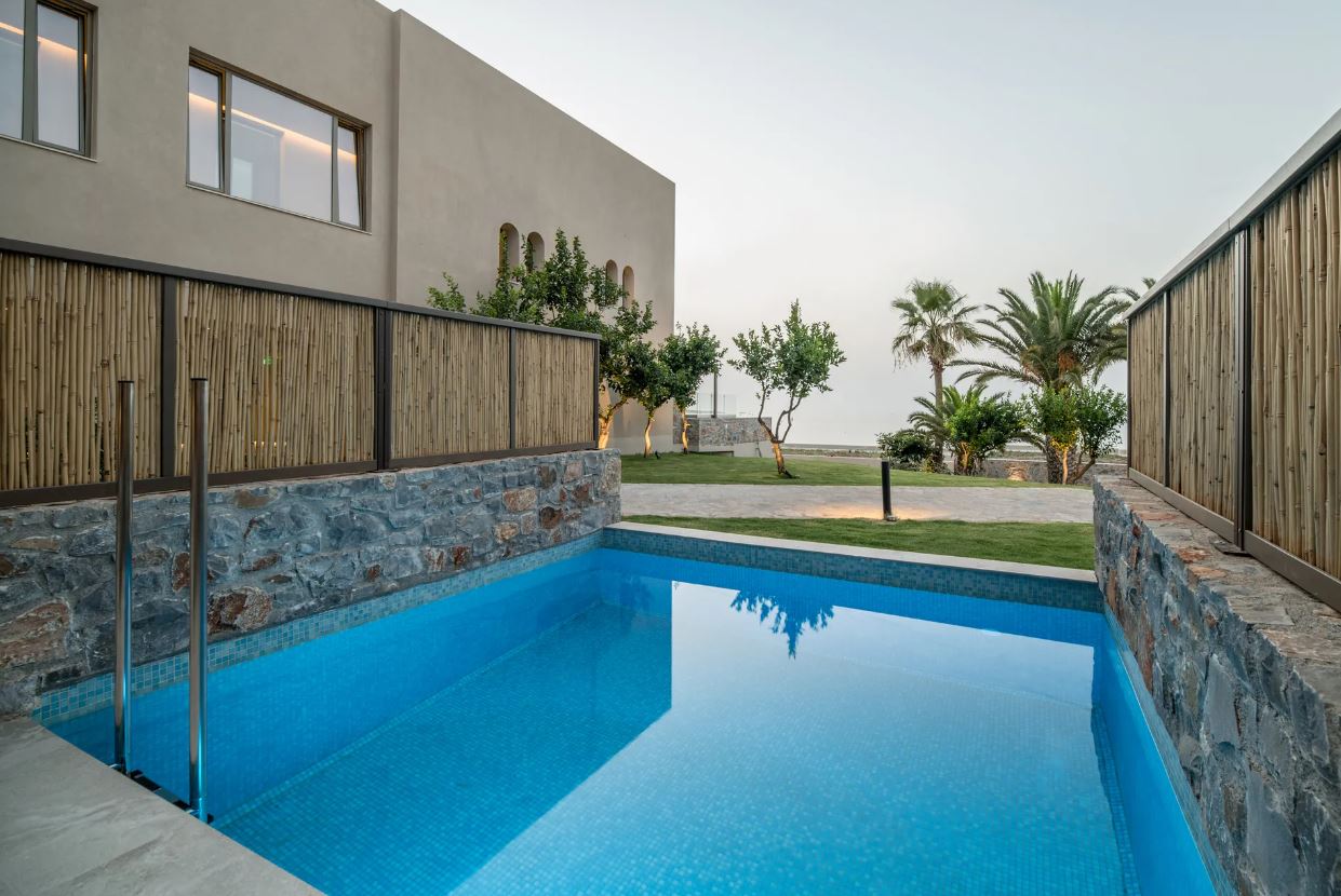 Junior Suite with Private Pool