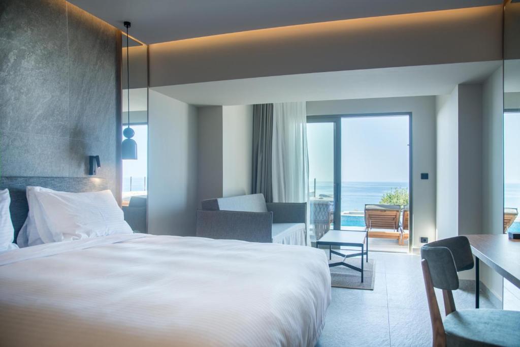 Double with Private Pool