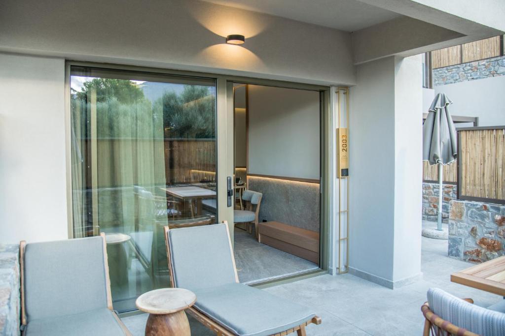 Junior Suite Garden View