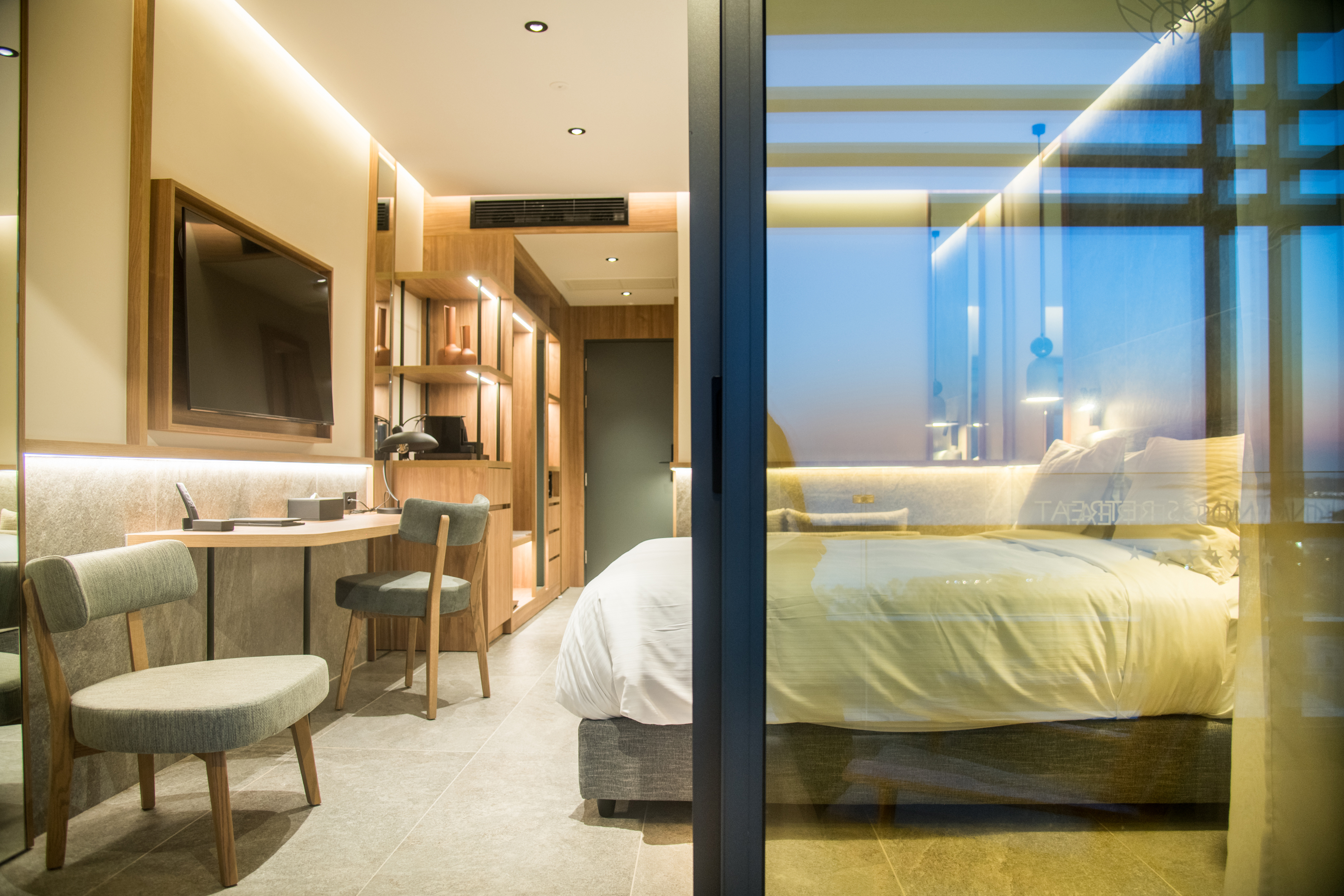 Double with Private Pool