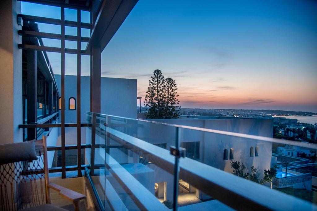 Double or Twin Sea View