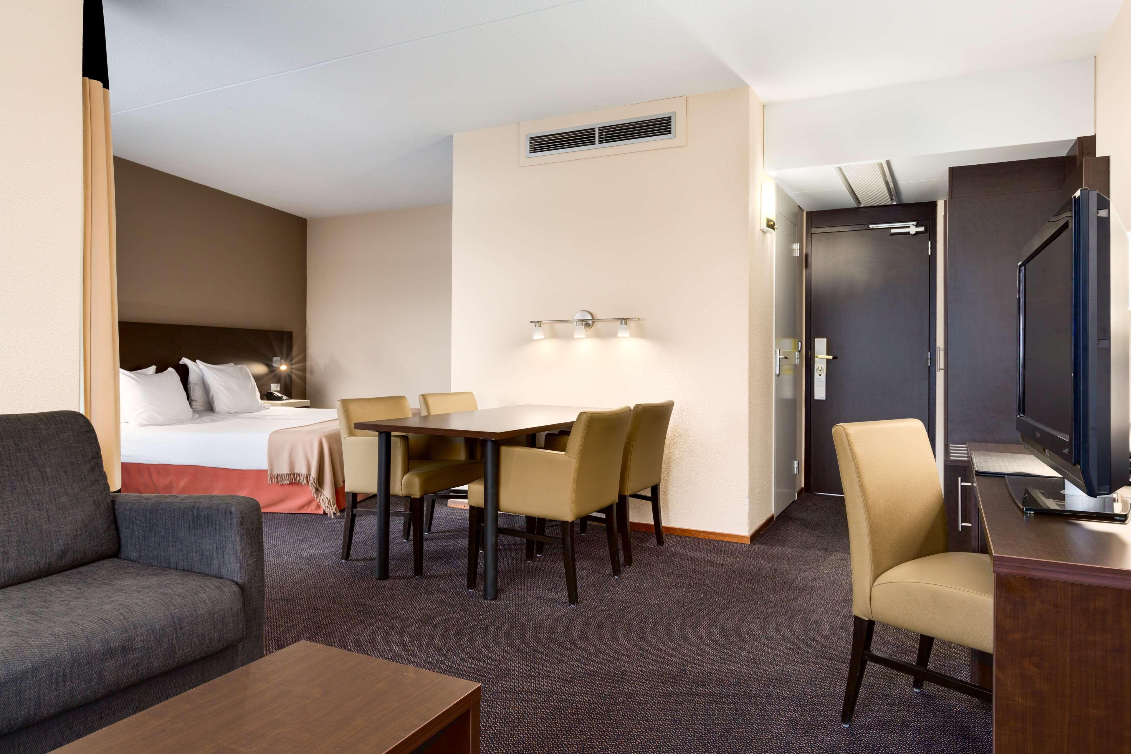 Junior Suite with Views