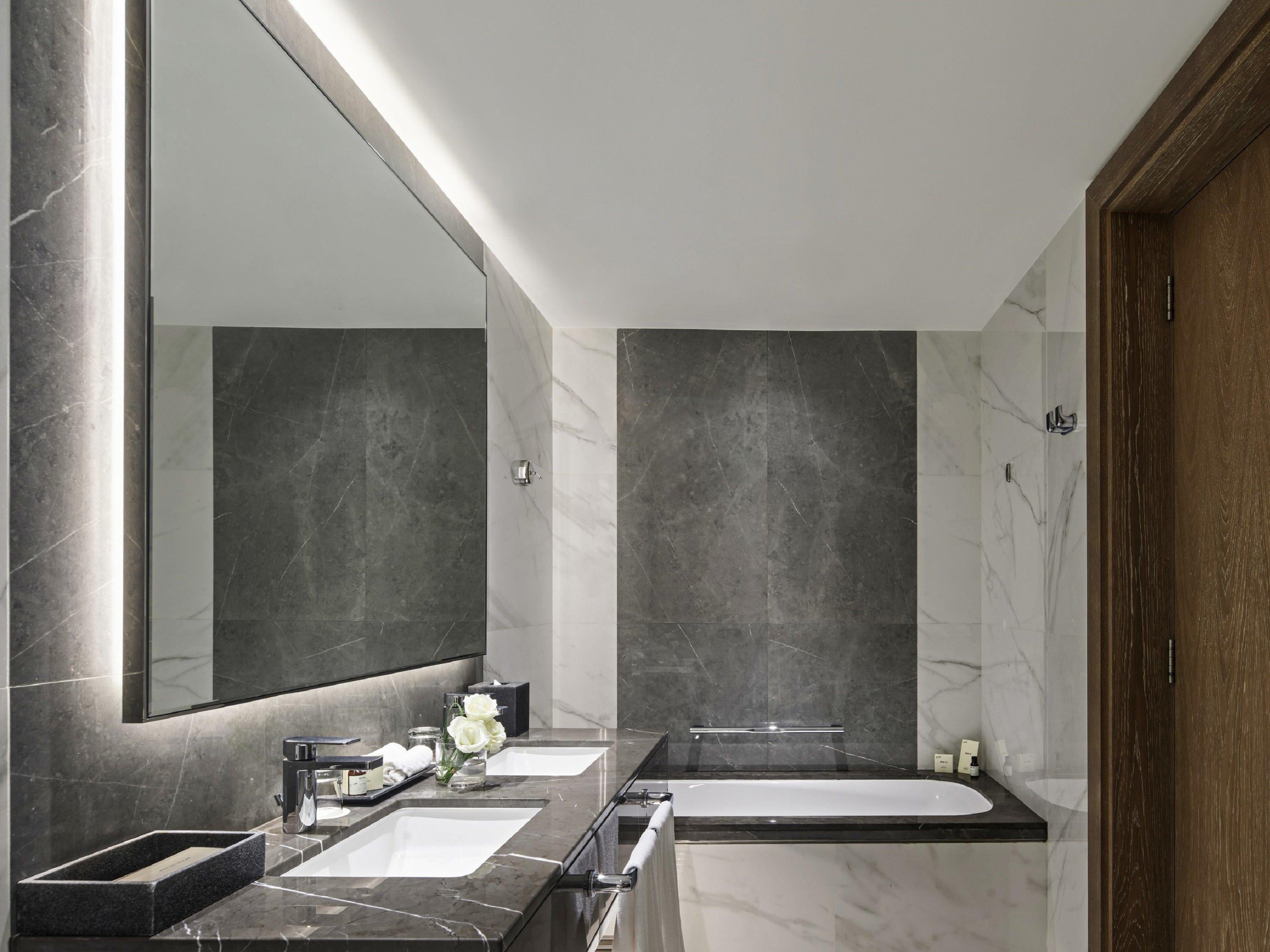 Double Deluxe with Views