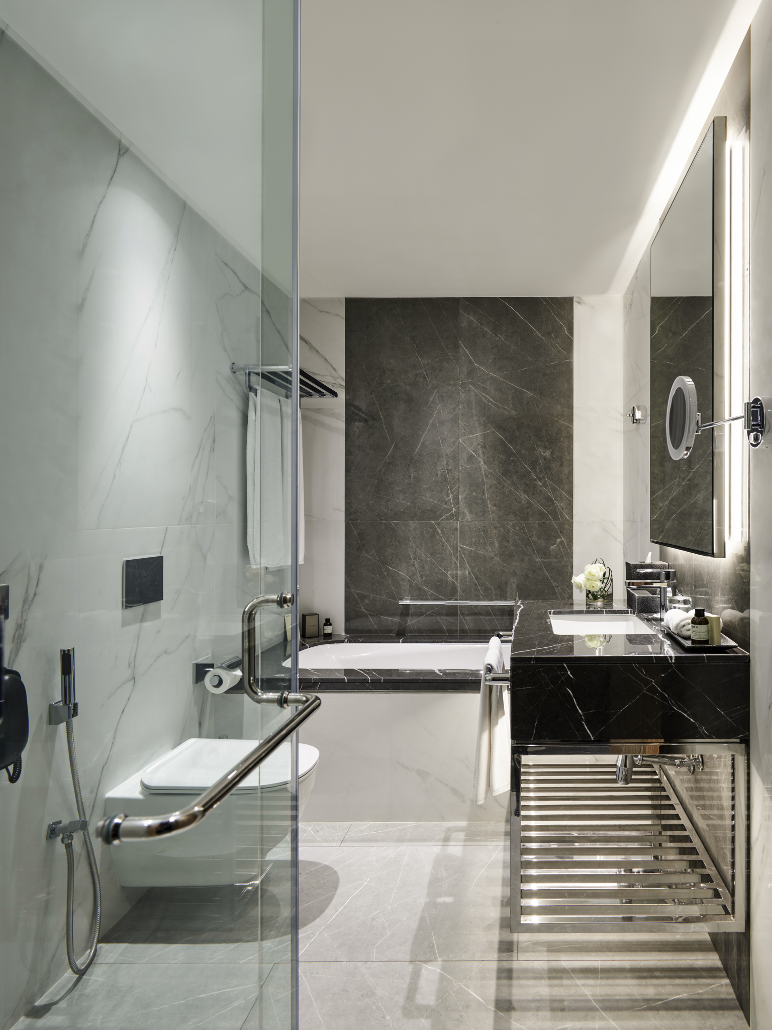 Double King Bed Non Smoking