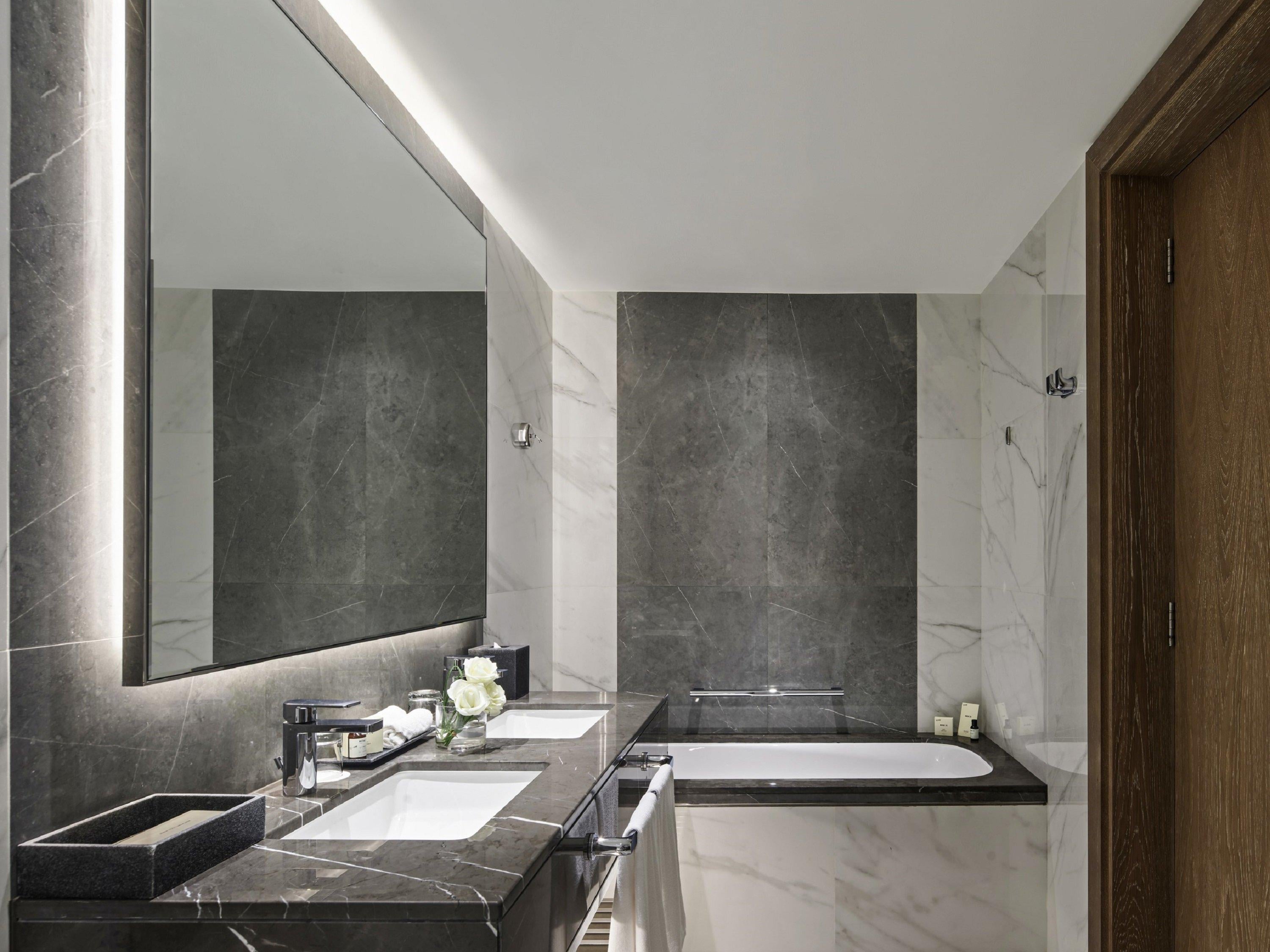 Double Deluxe with Views