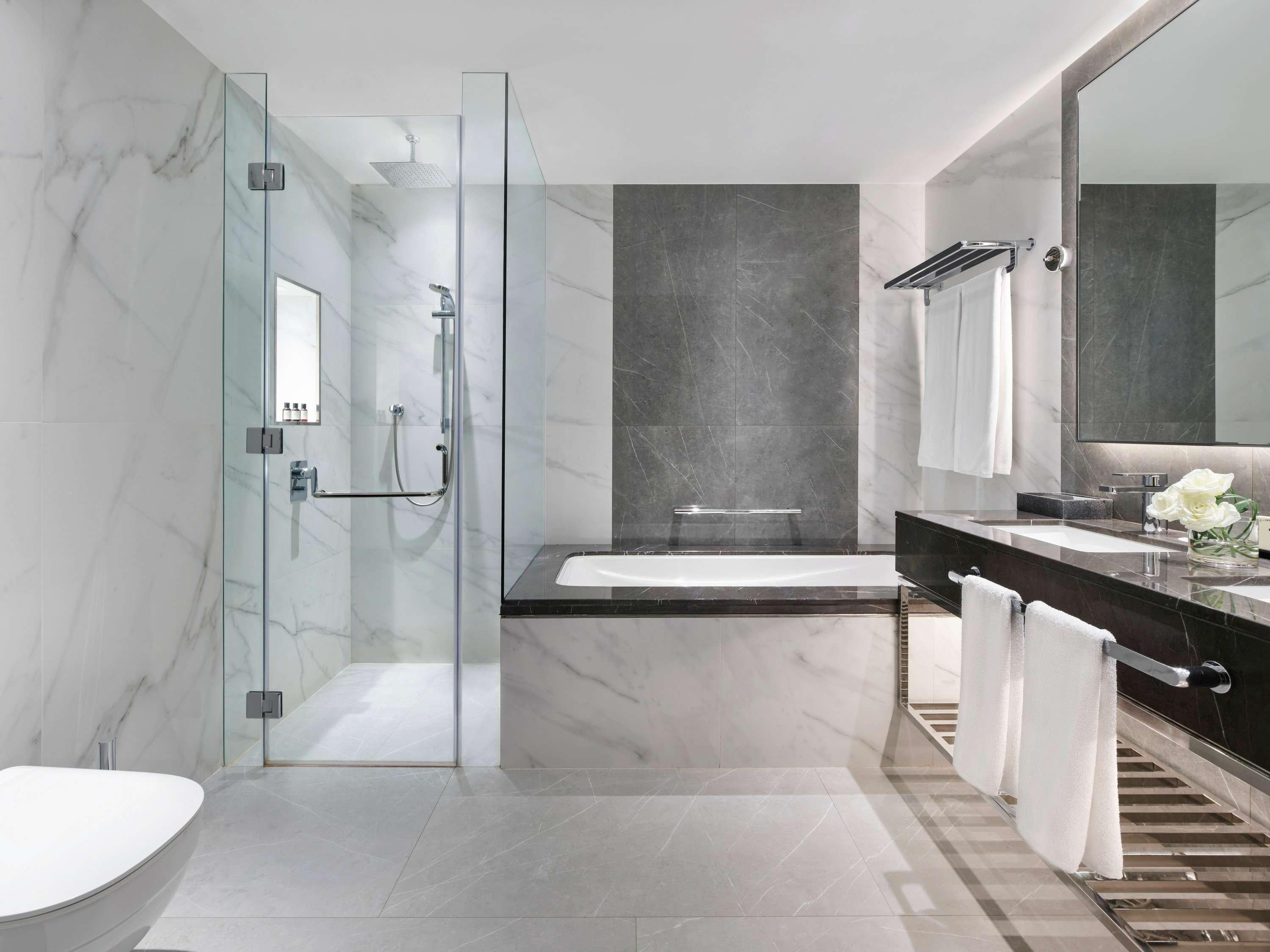 Double Deluxe with Views