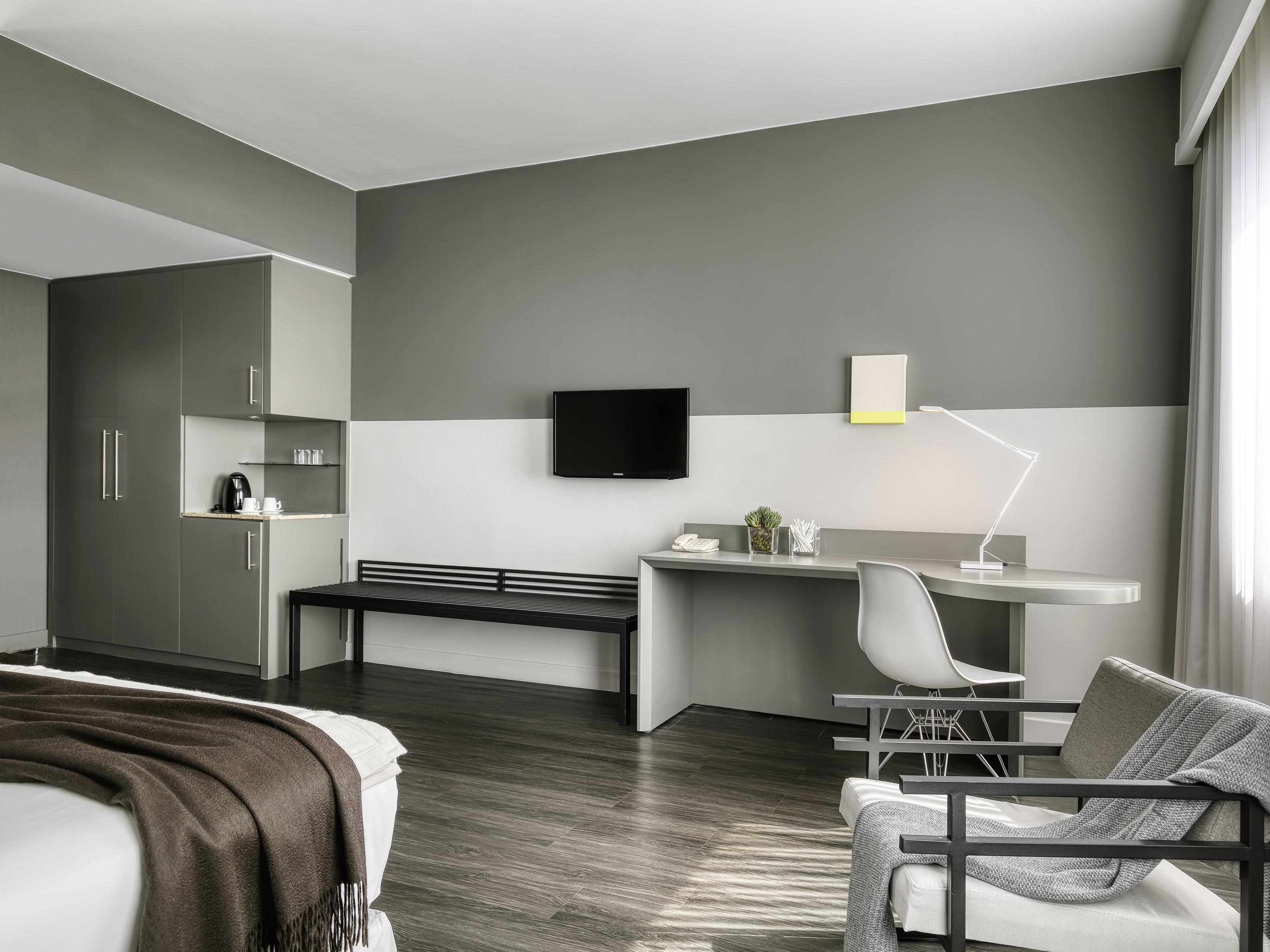 Double Superior Queen Bed