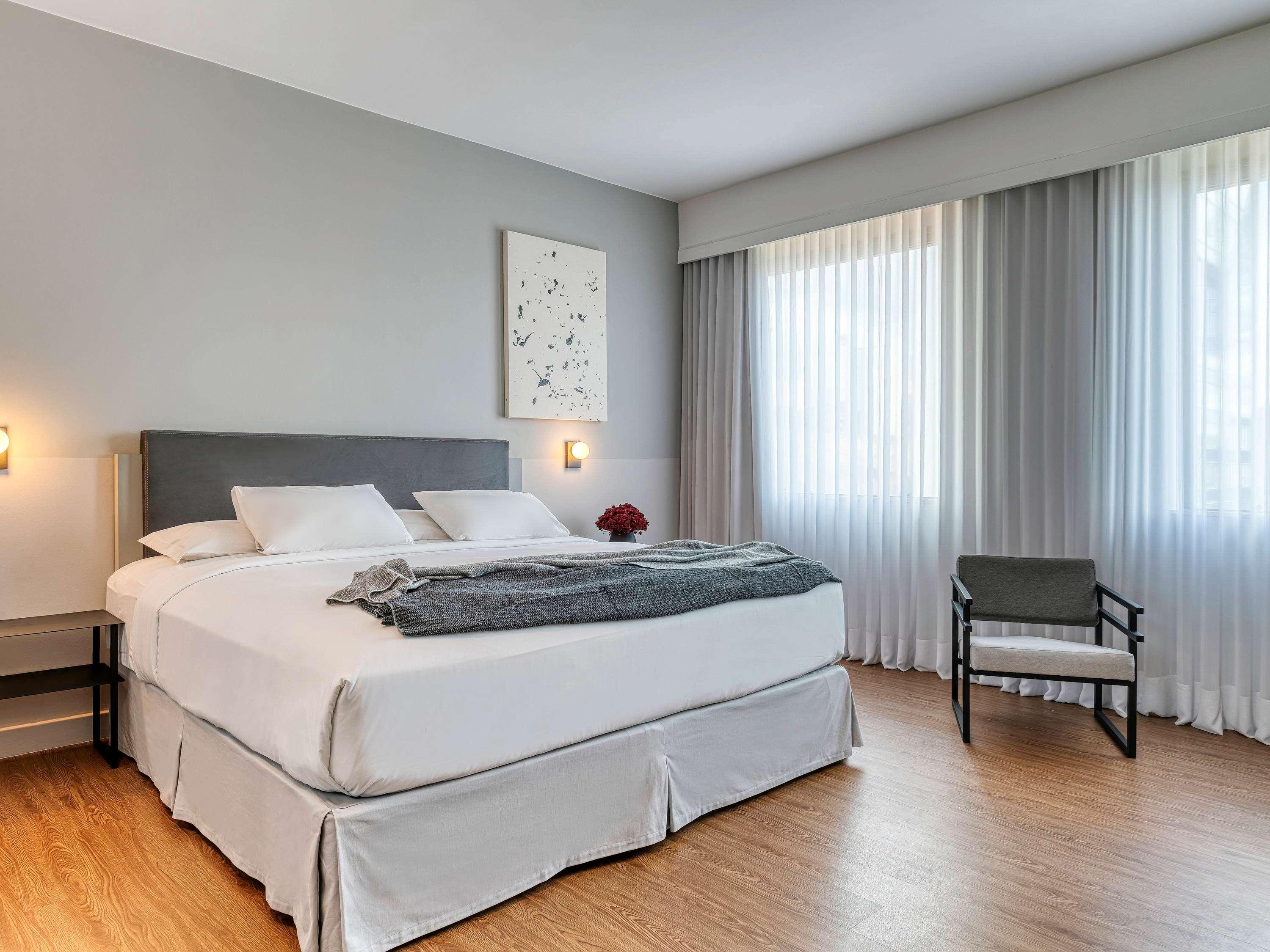 Double Superior Queen Bed