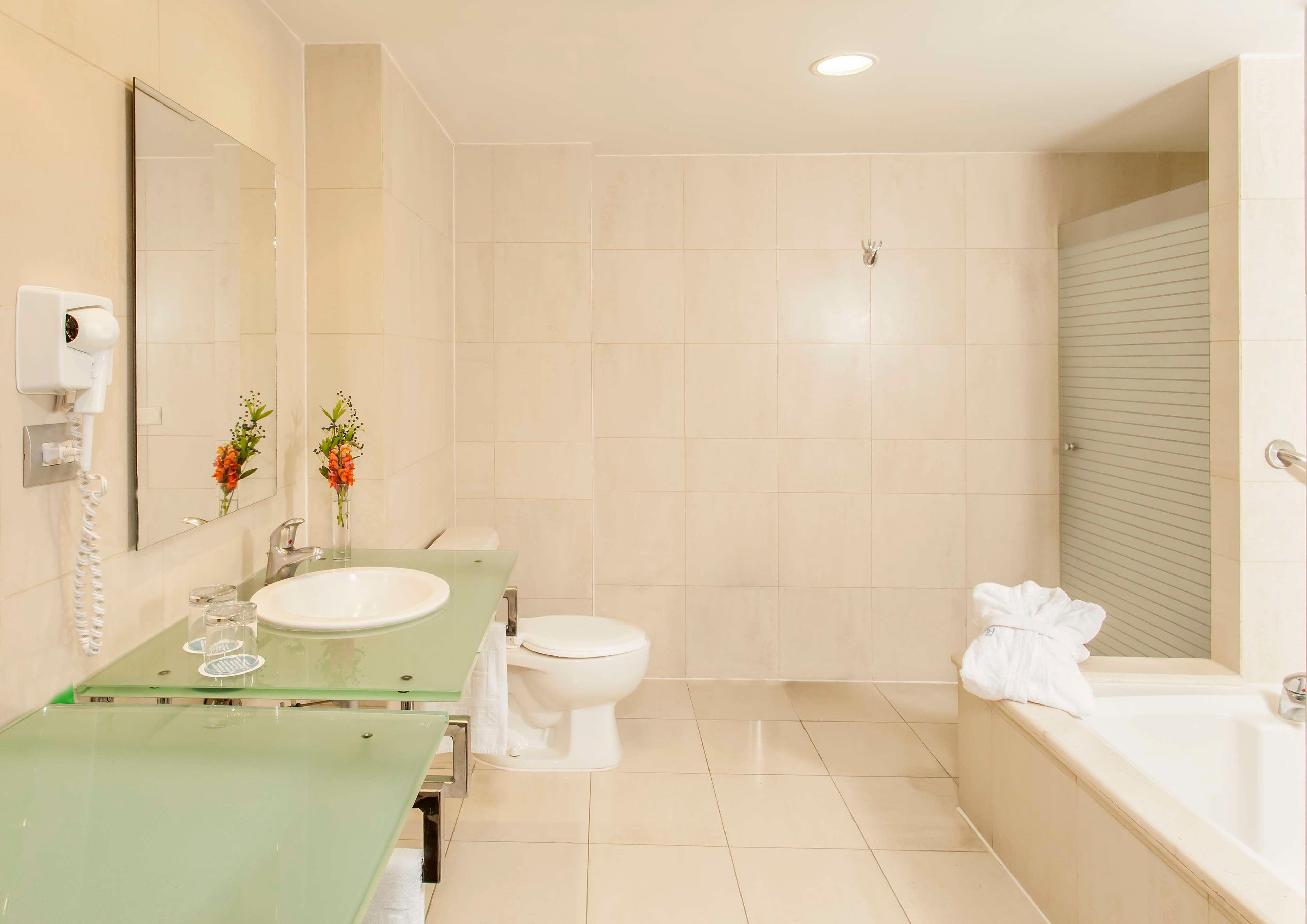 Junior Suite Capacity 1