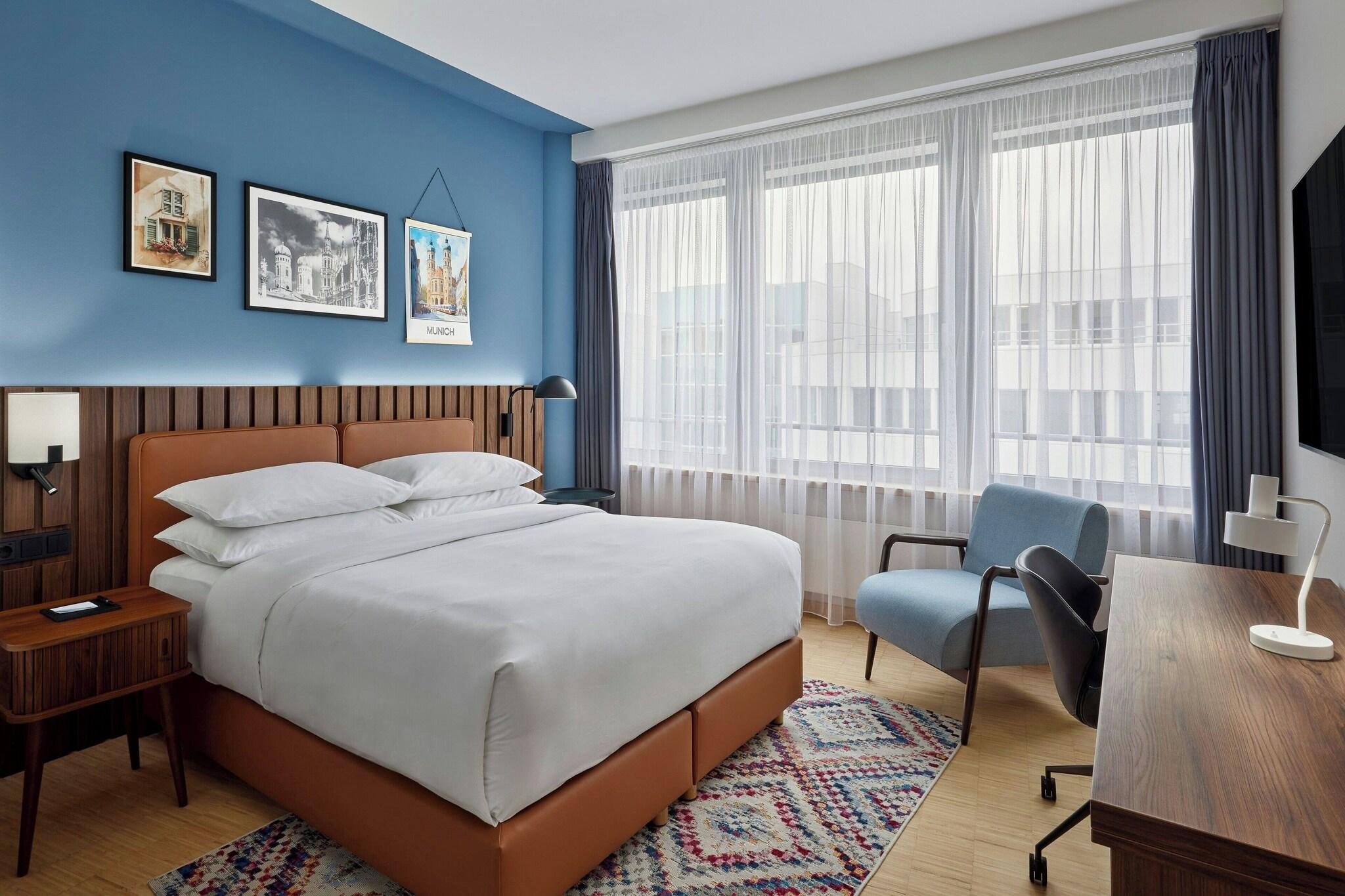 Double Queen Size Bed