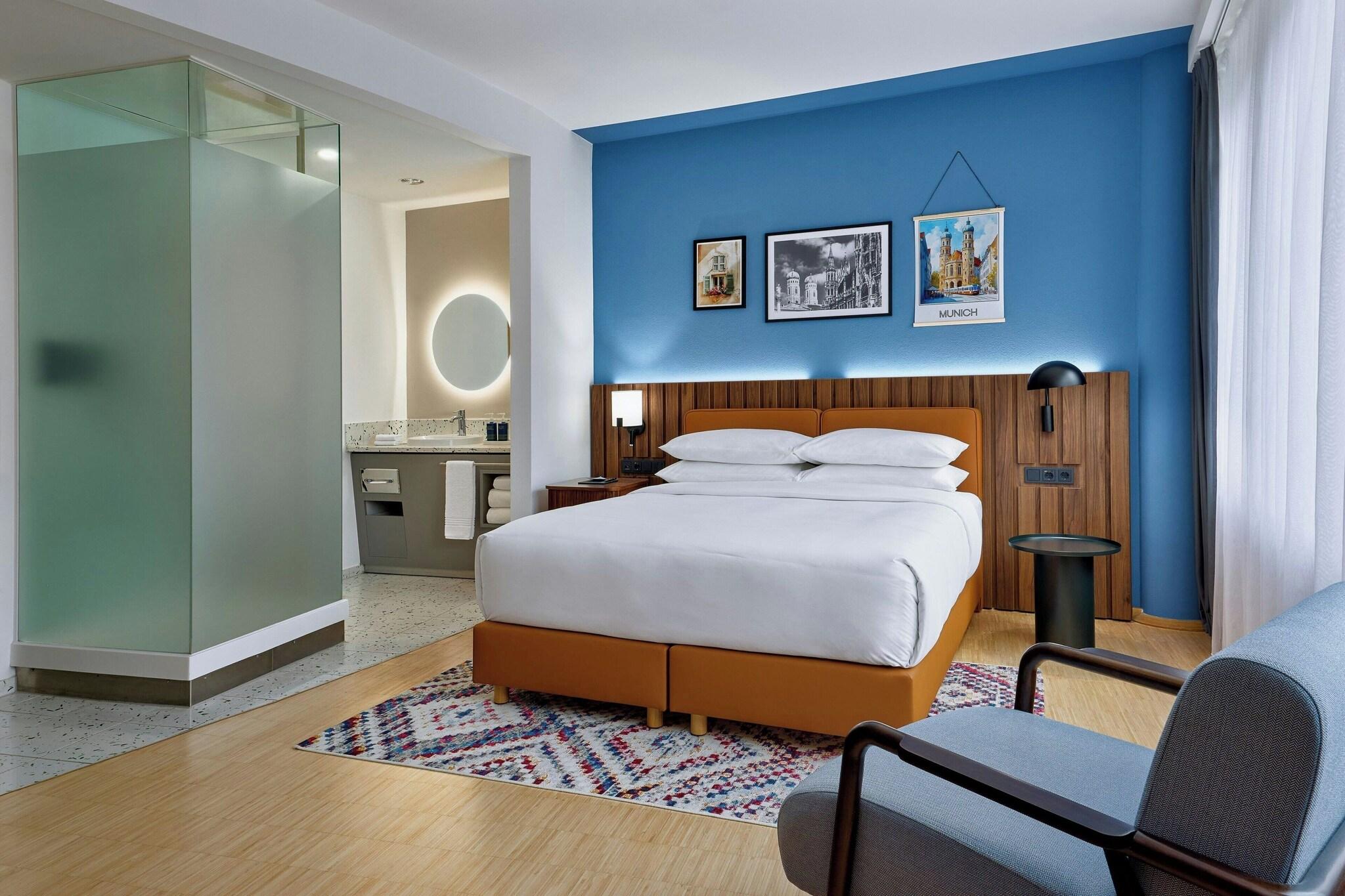 Double Queen Size Bed