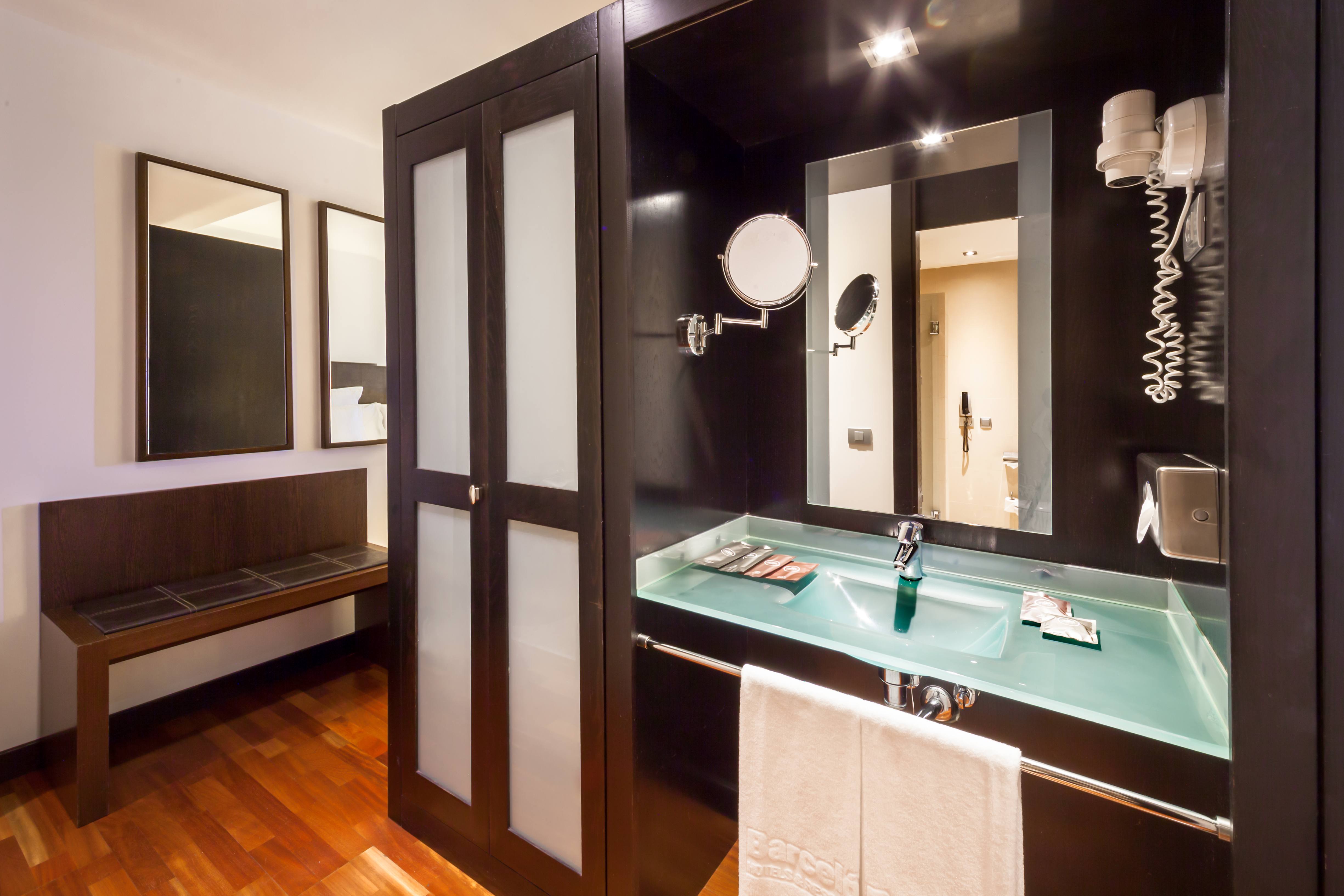 Double or Twin Capacity 3