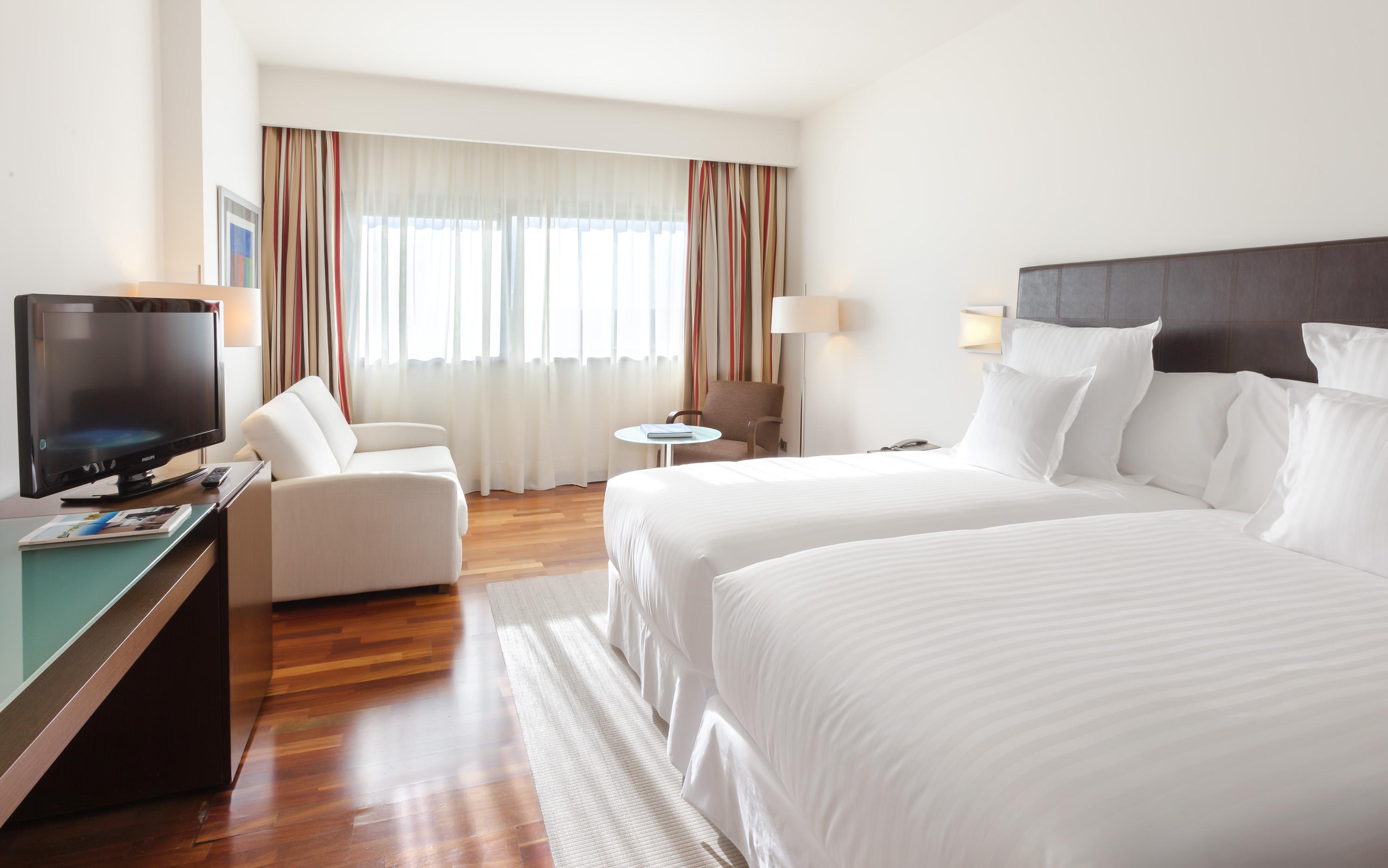 Double or Twin Capacity 3