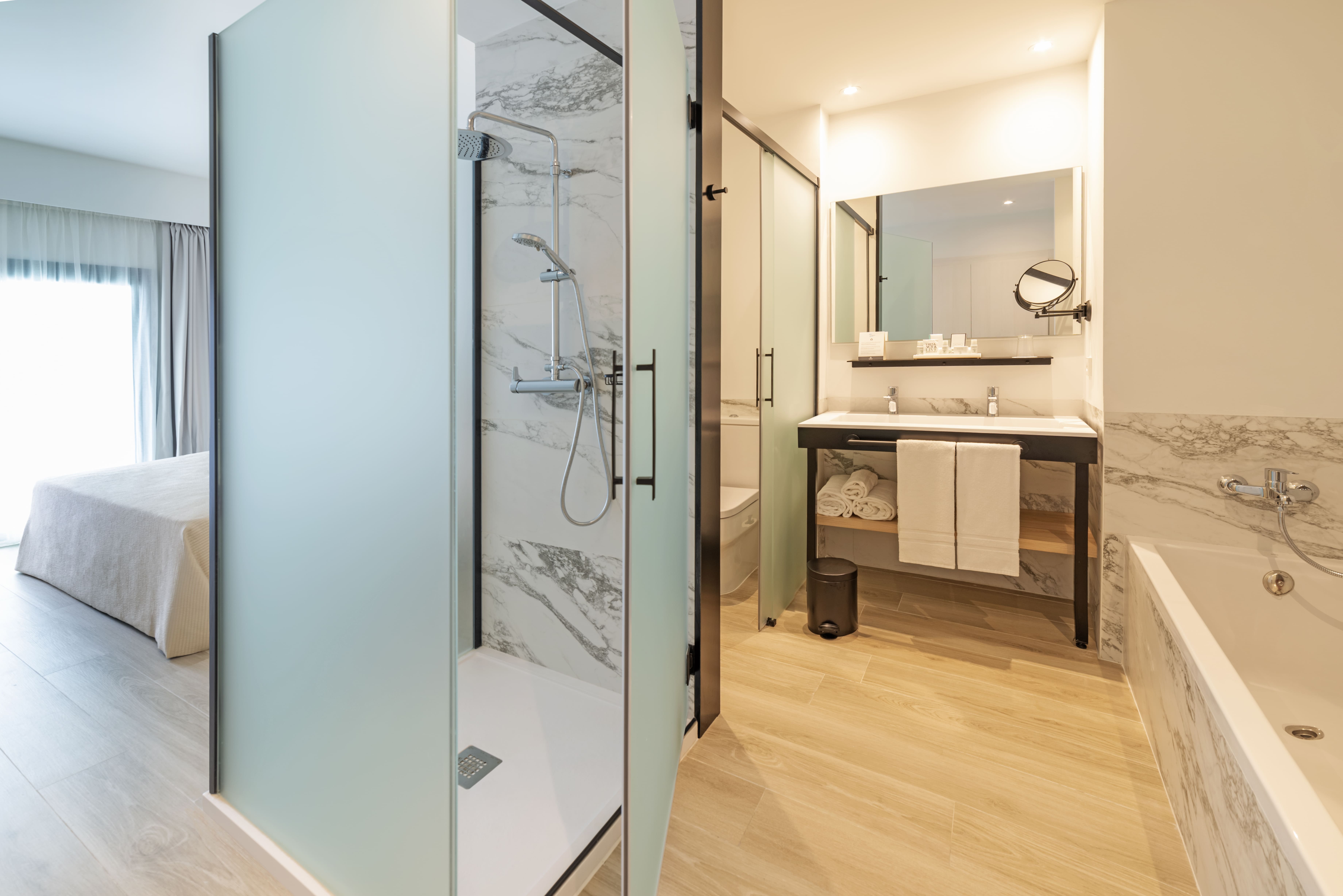 Double or Twin Premium Sea View