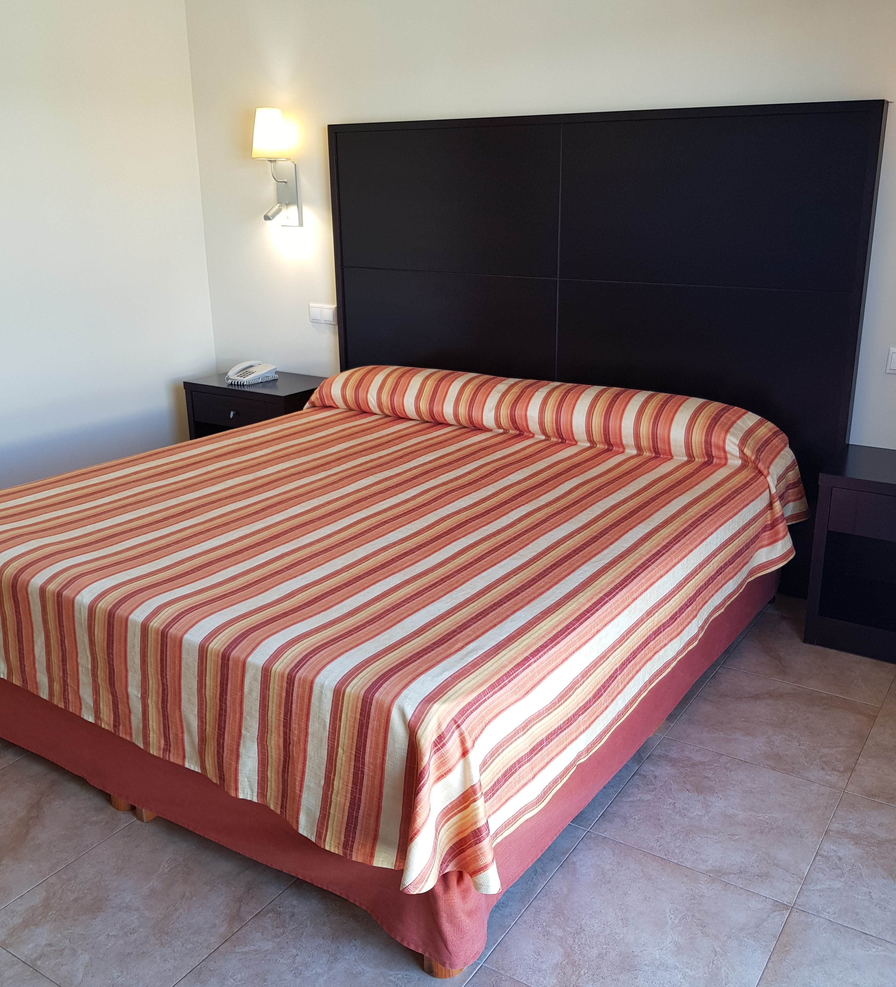 Double or Twin Standard