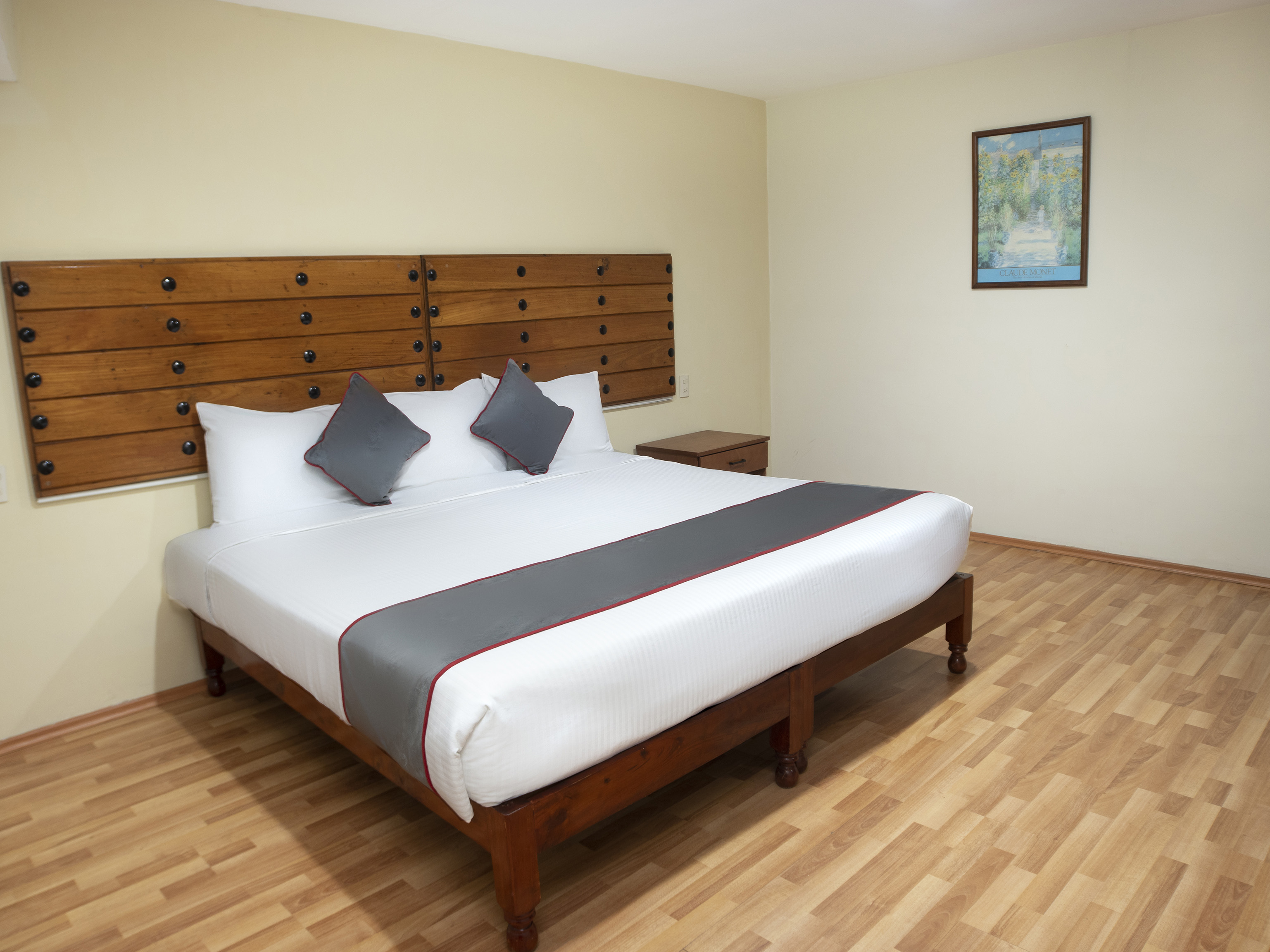 Family Room Standard