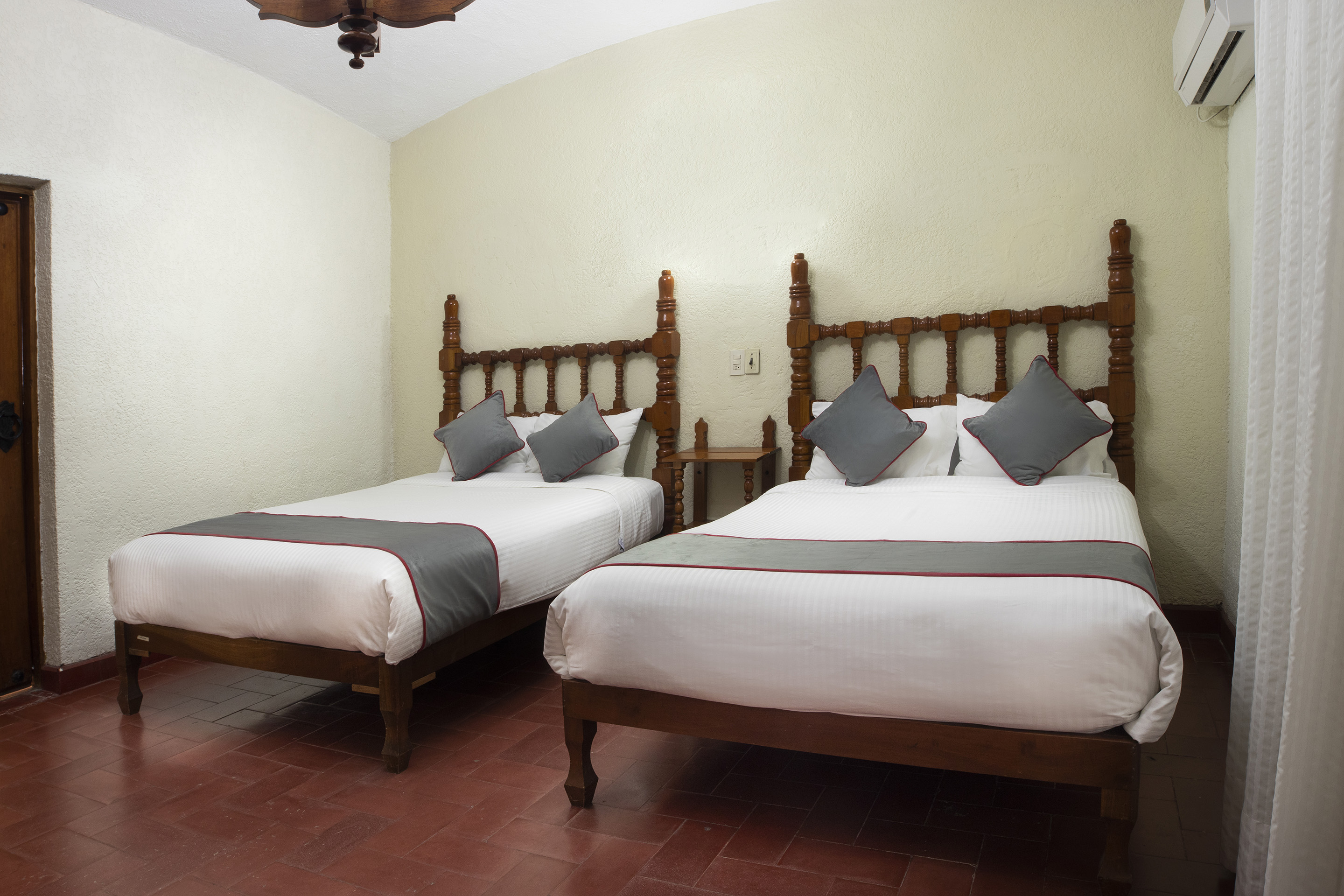 Twin Deluxe Ocean View