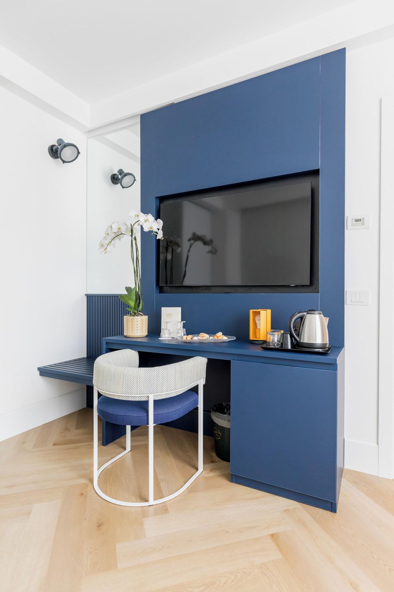 Suite Queen Size Bed