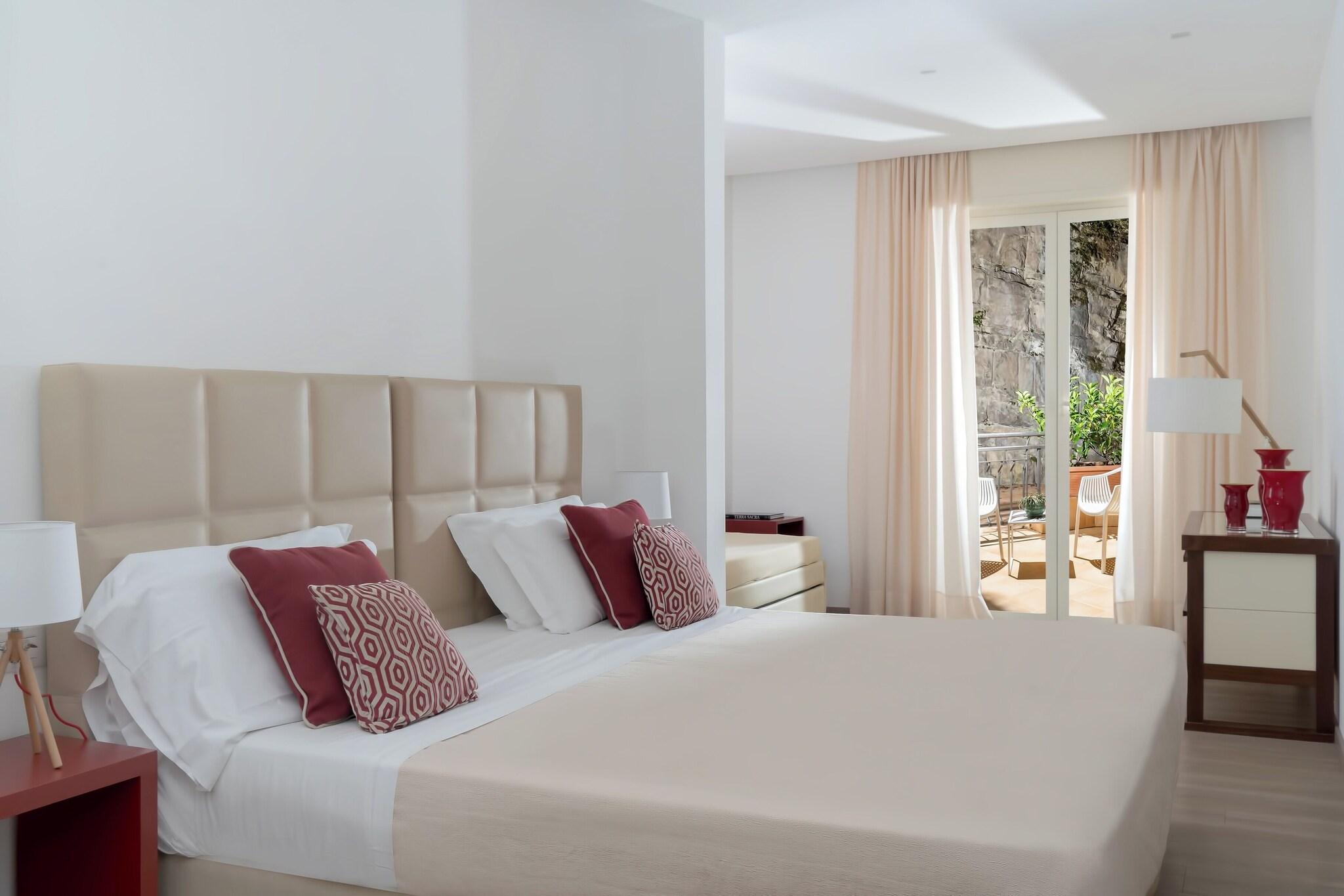 Quadruple with Double Bed