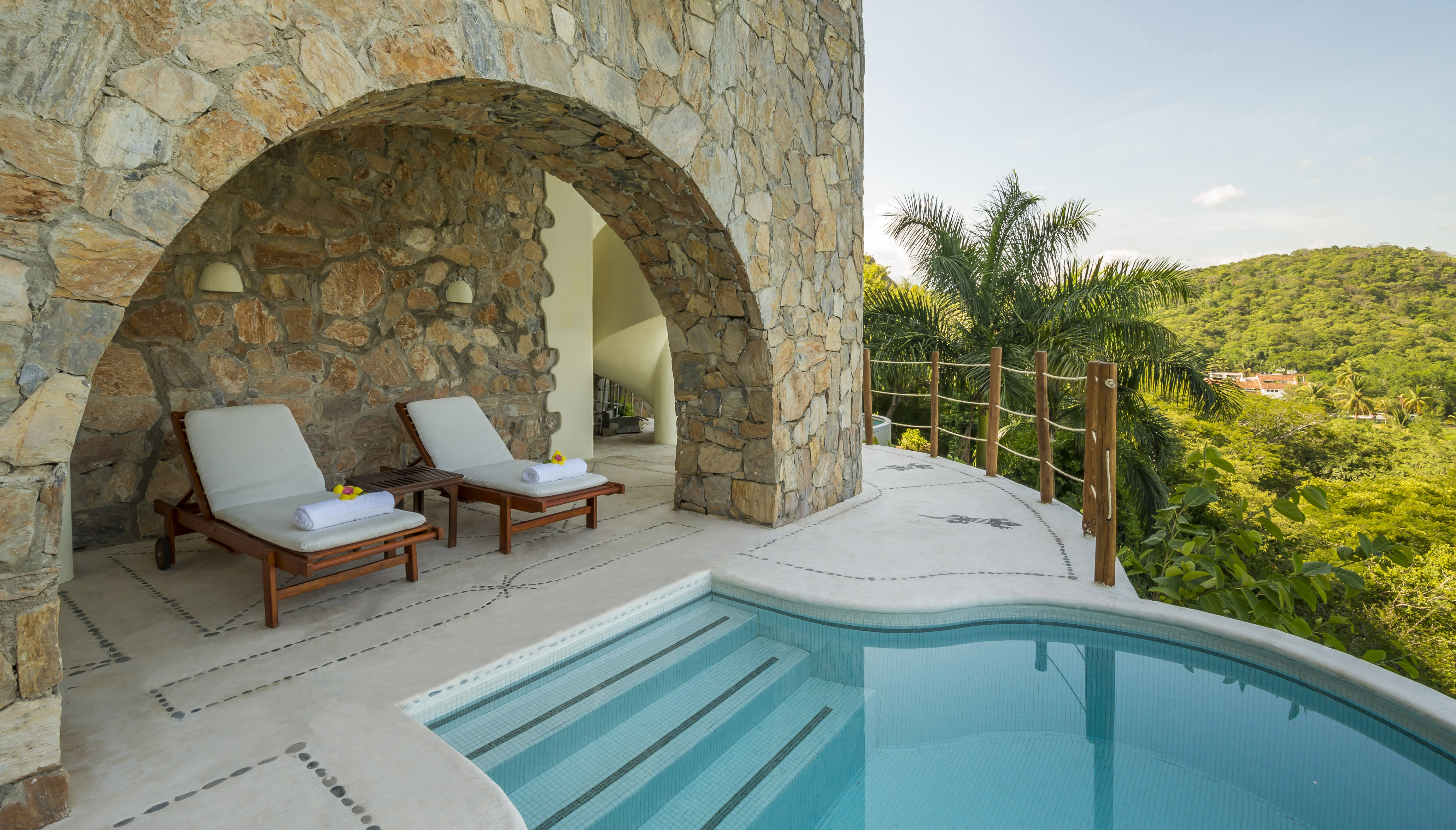 Suite with Private Pool