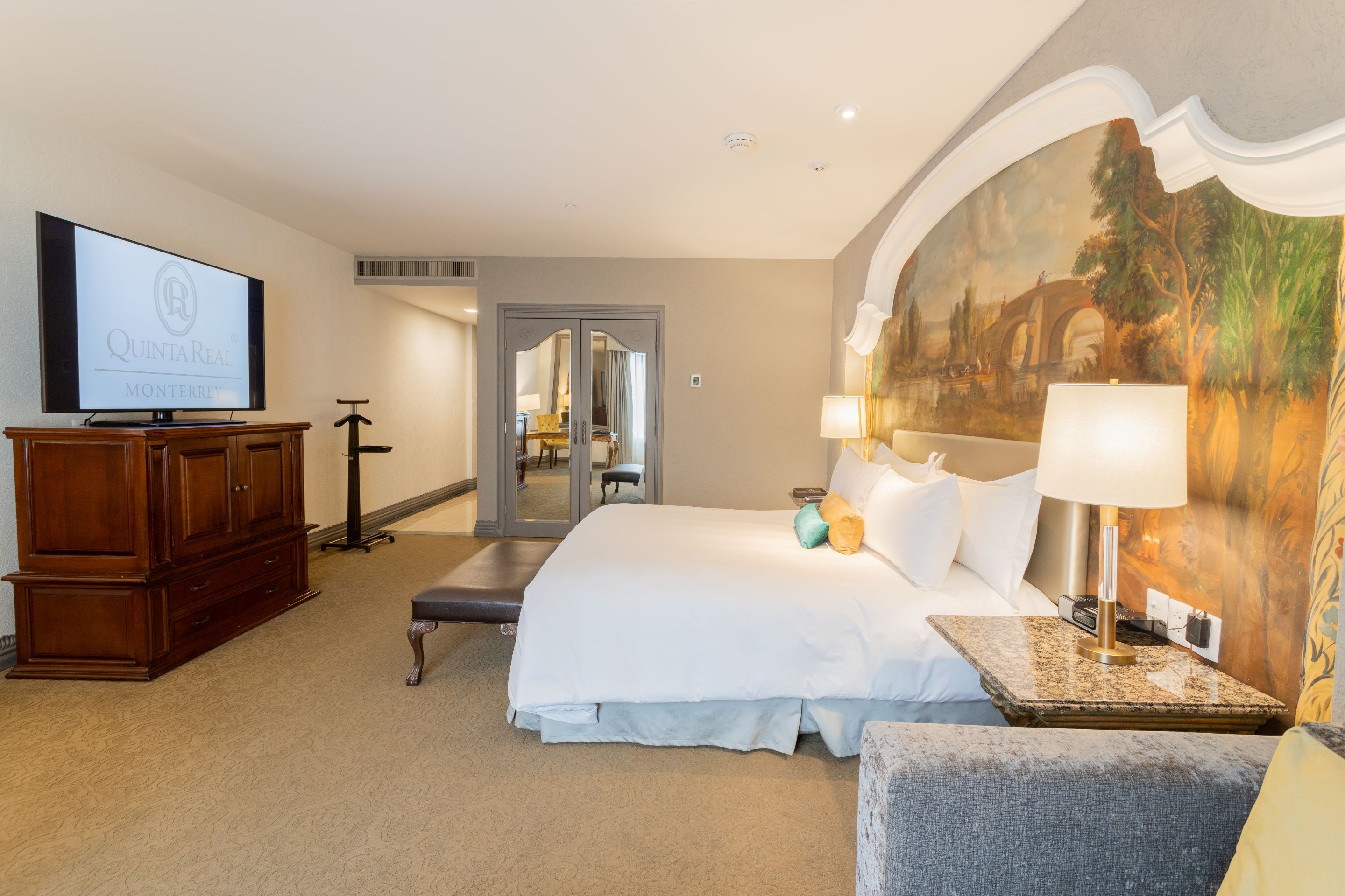 Double Executive King Bed