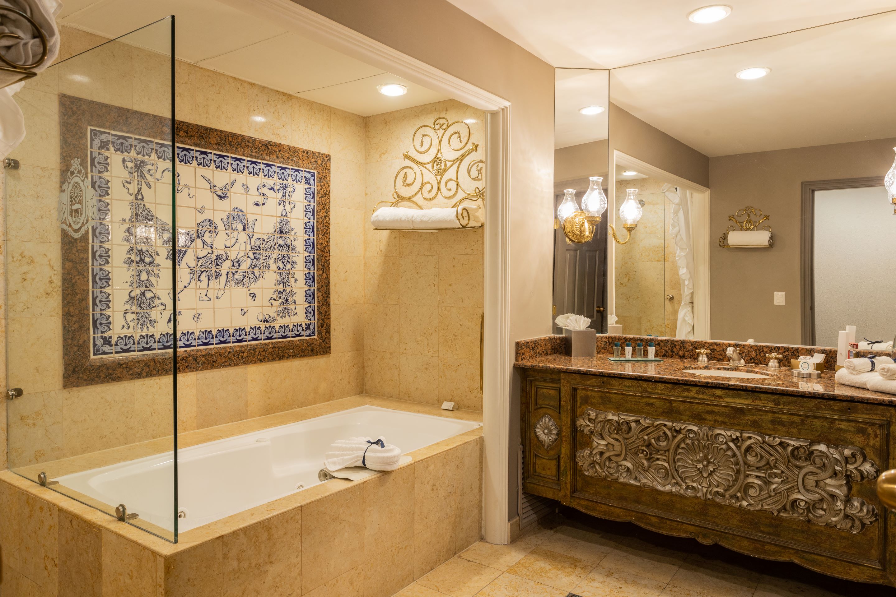 Double Executive King Bed