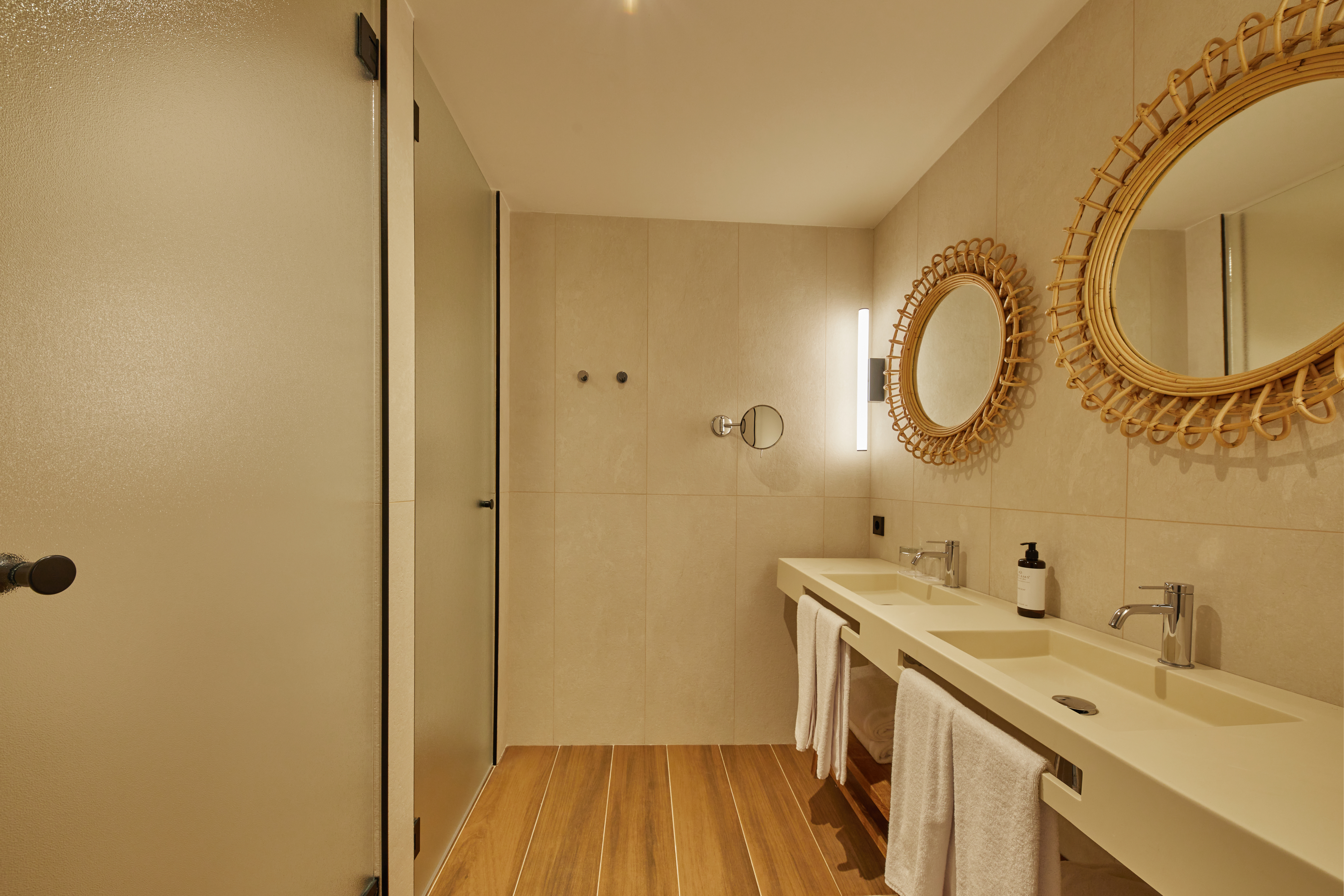 Double Single Deluxe