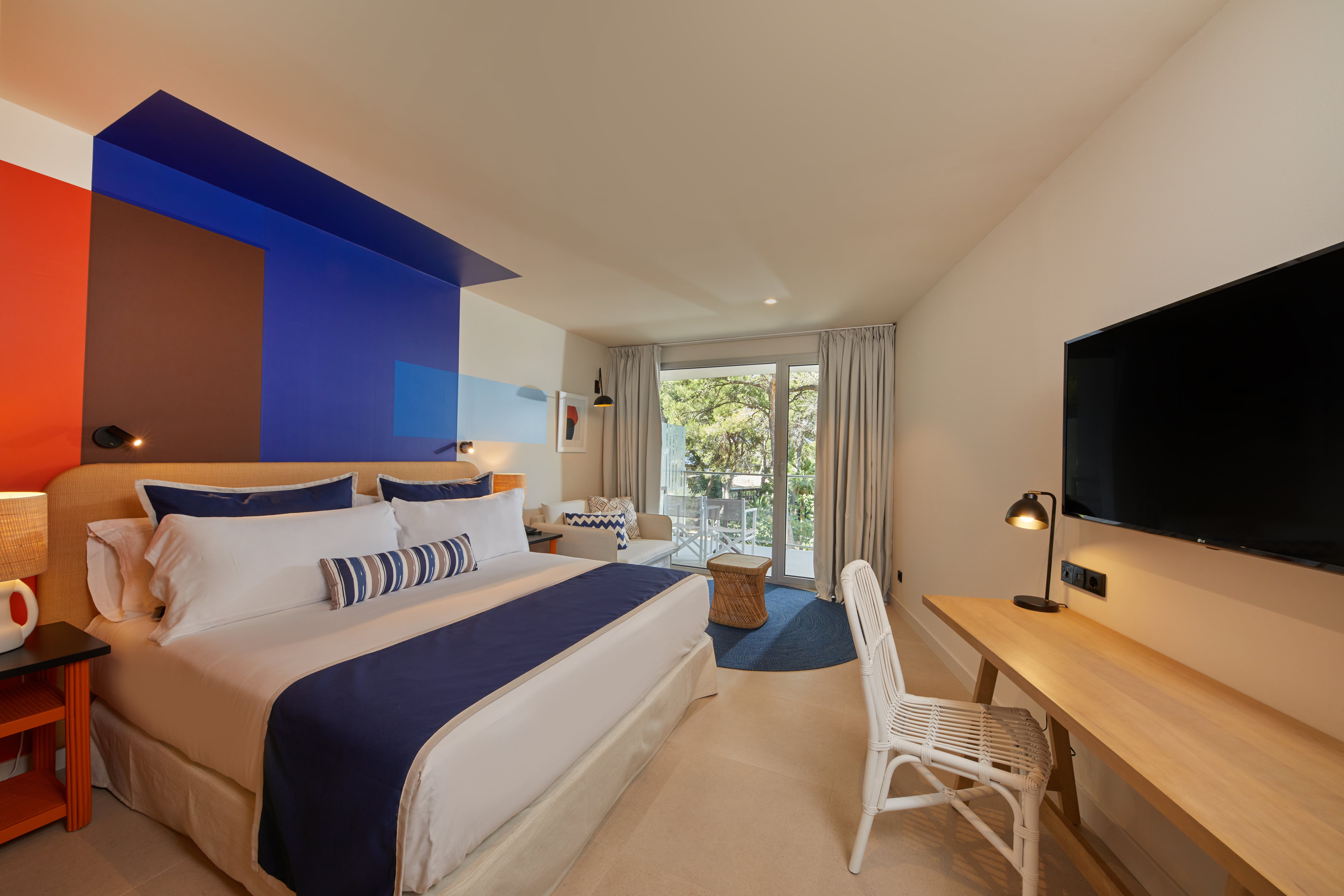 Double or Twin Deluxe