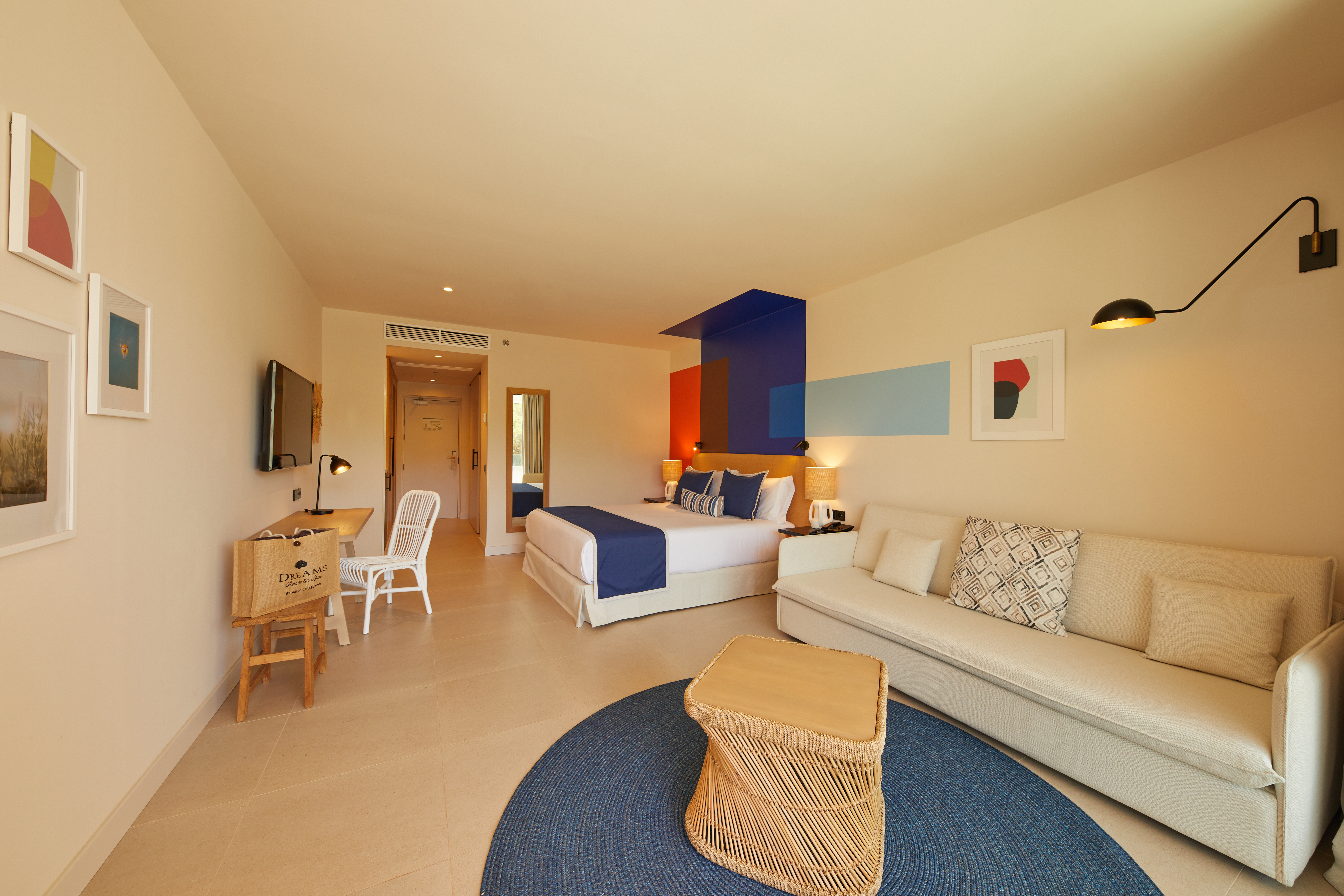 Junior Suite Pool View