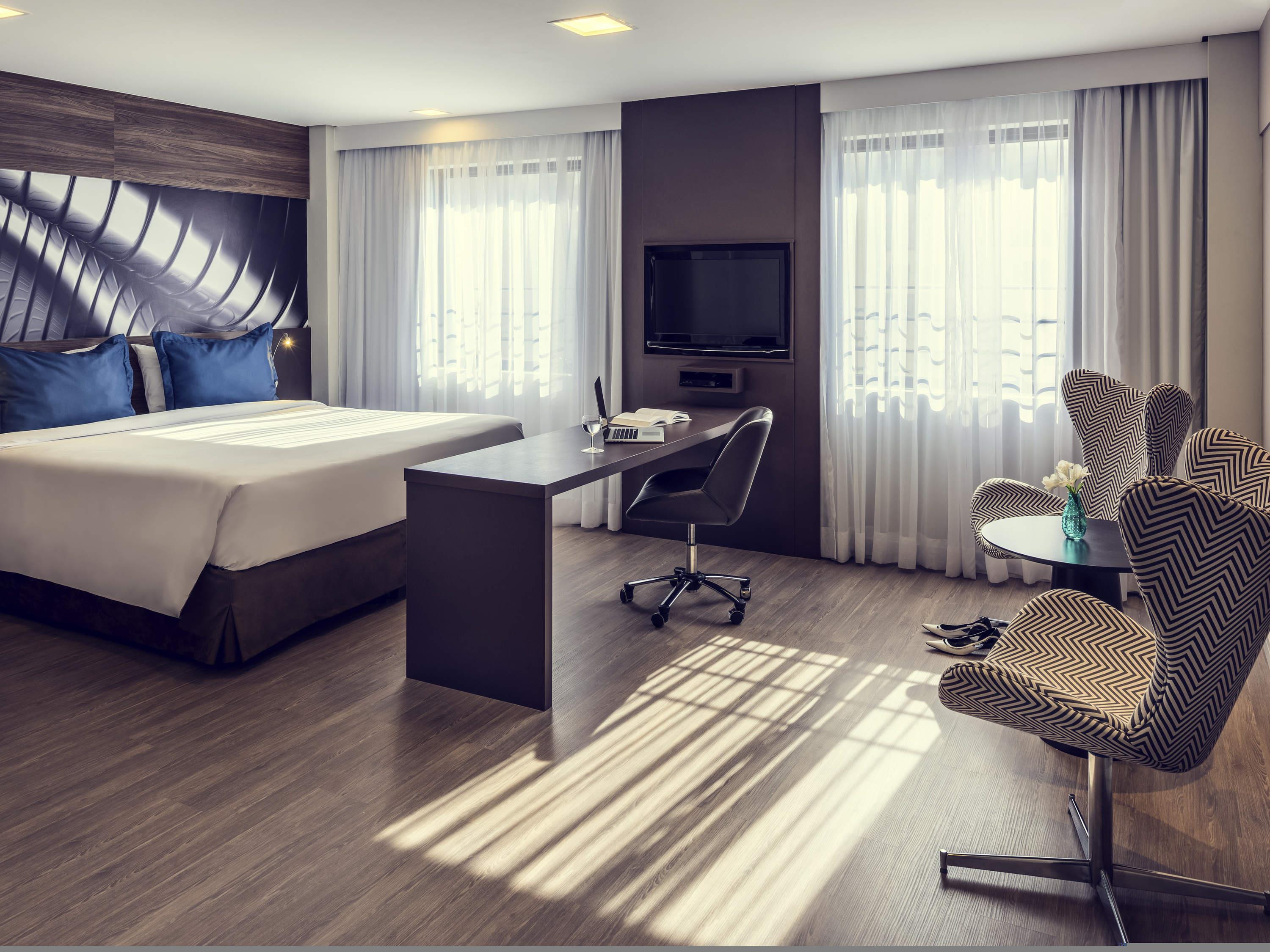 Double Superior King Bed