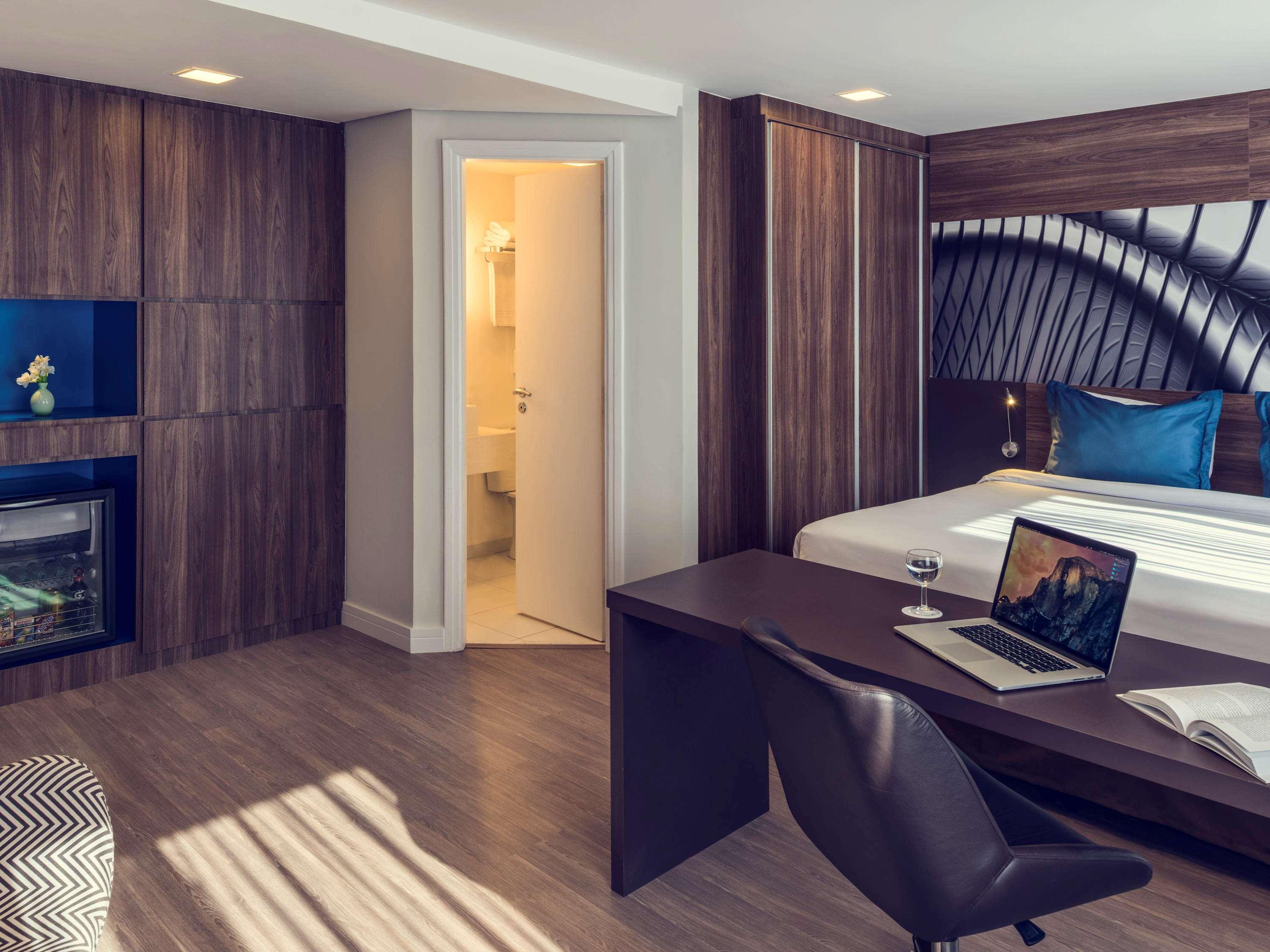 Double Superior King Bed