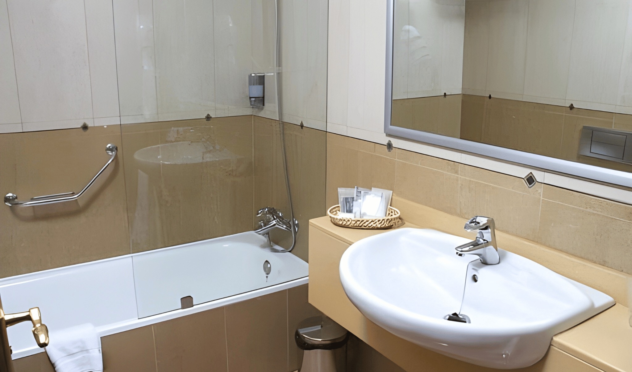 Double or Twin Sea View