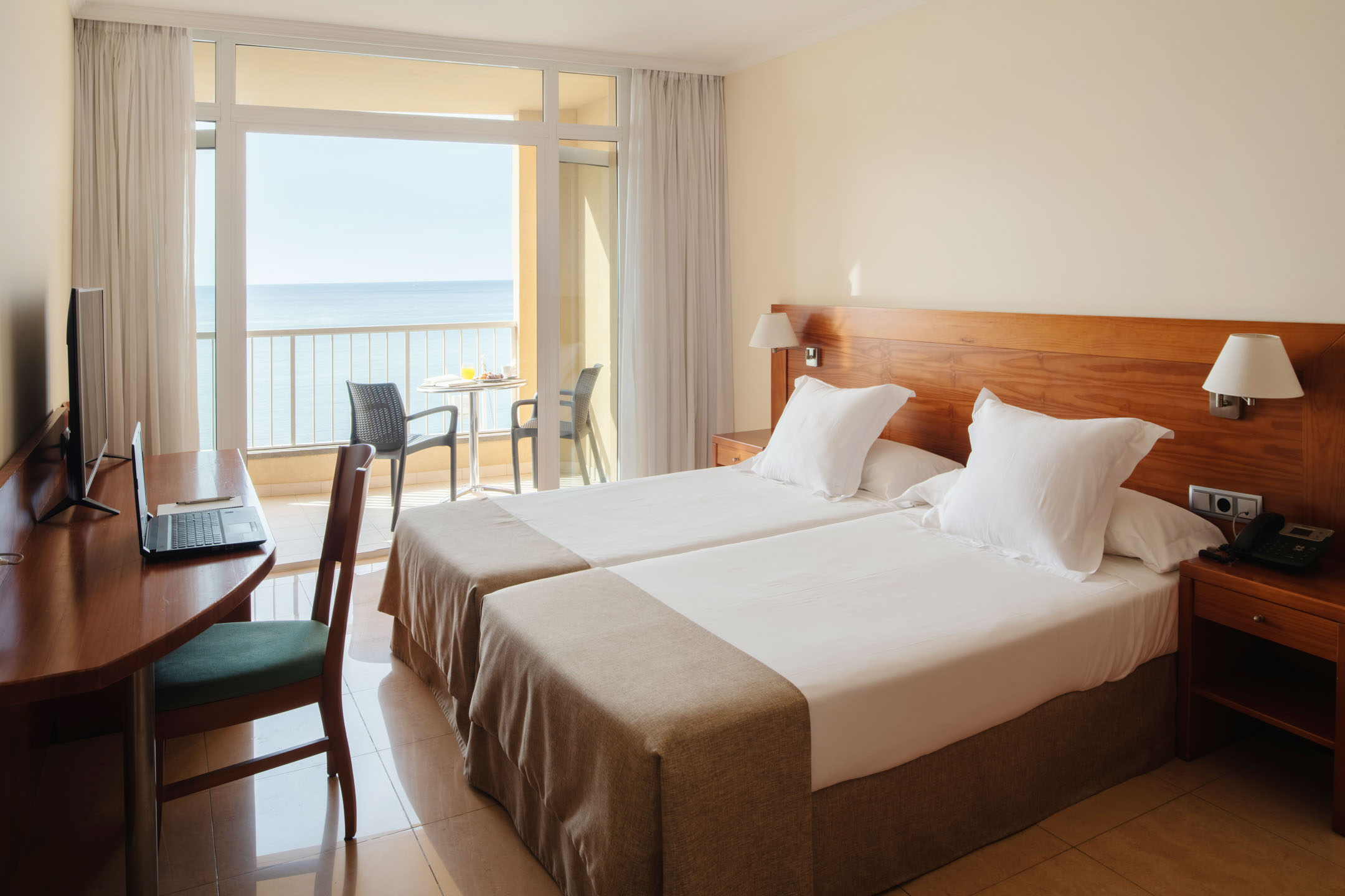 Double Single Sea View