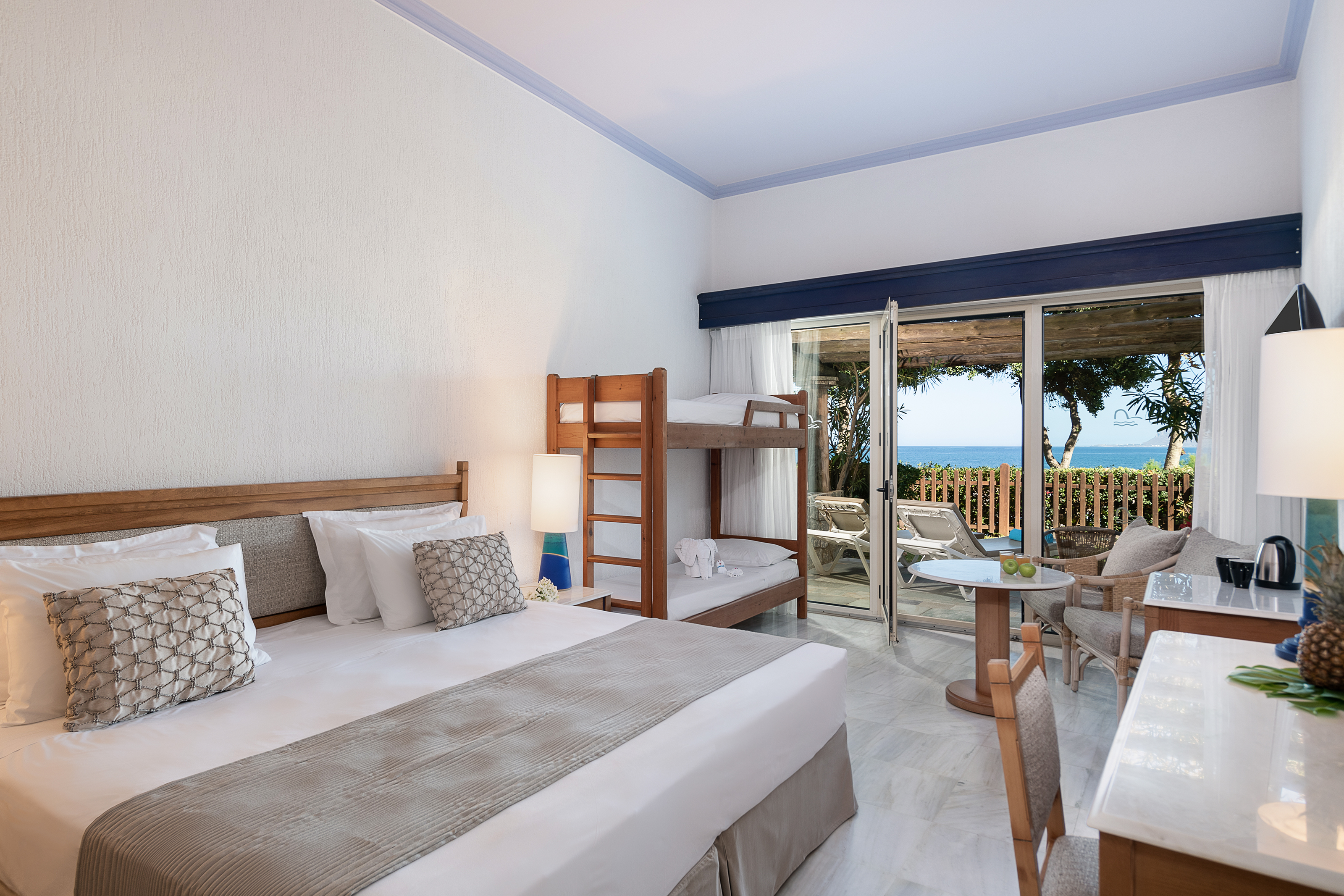 Family Room Garden View