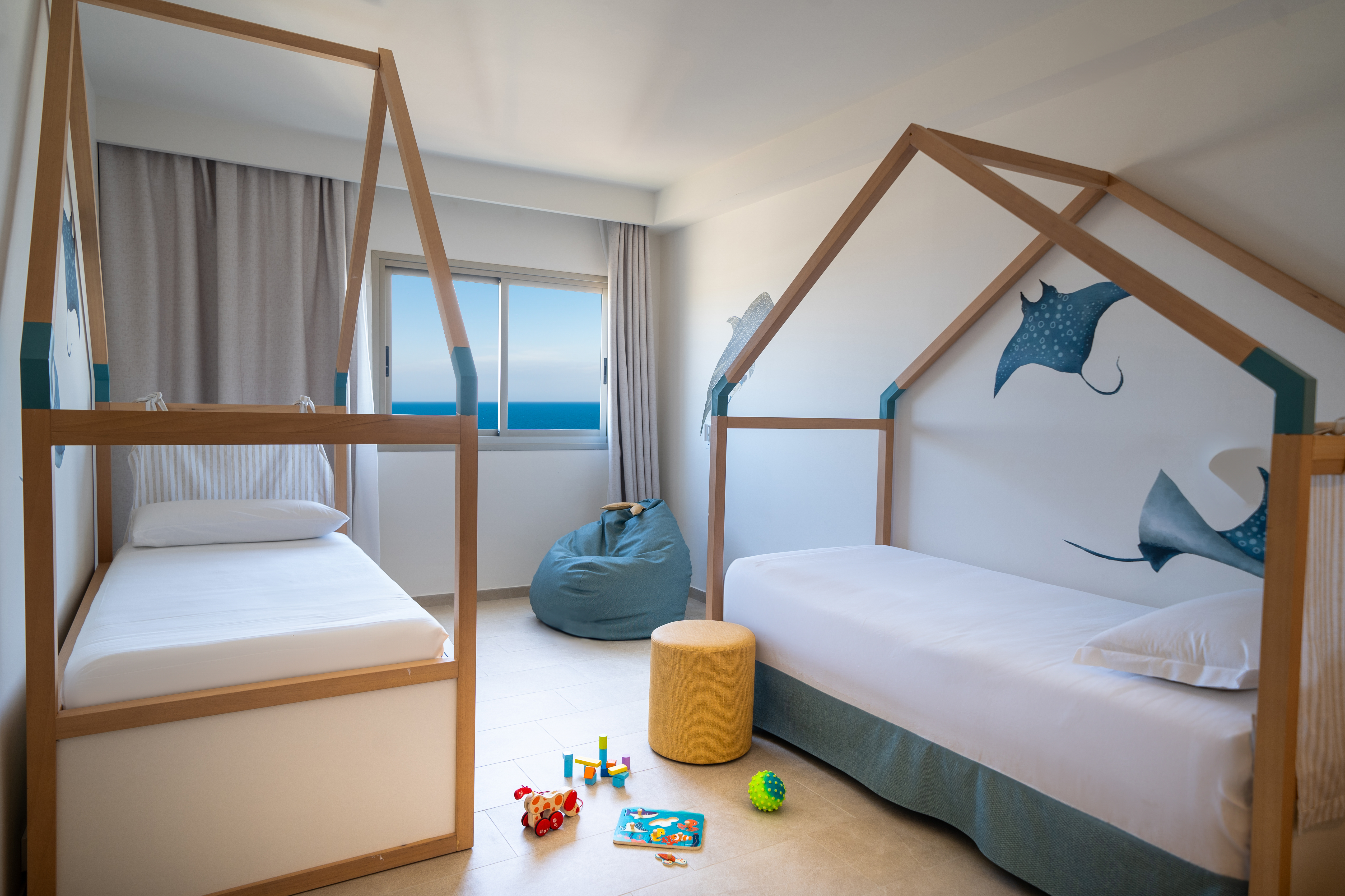 Family Room Standard