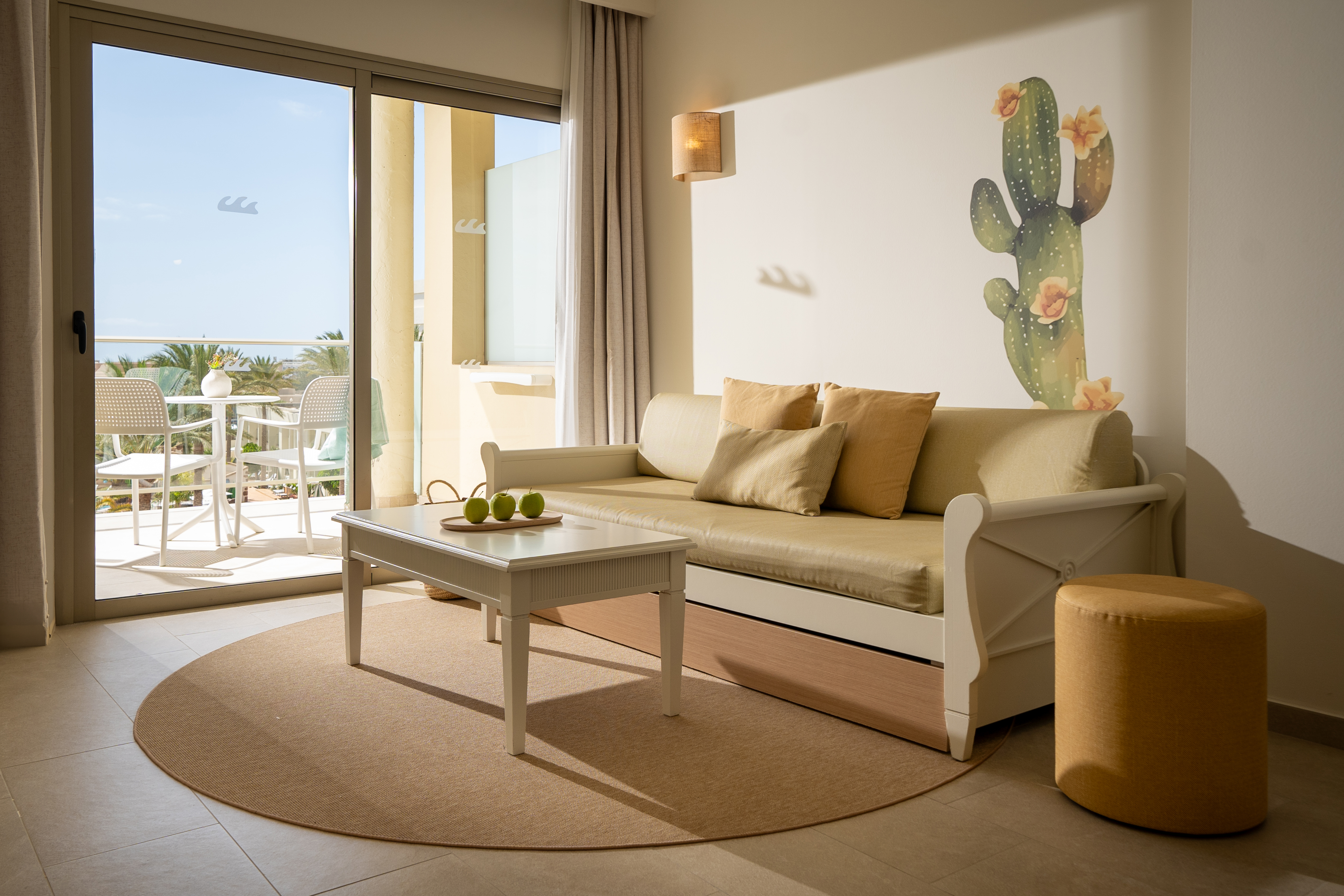 Suite Partial Ocean View