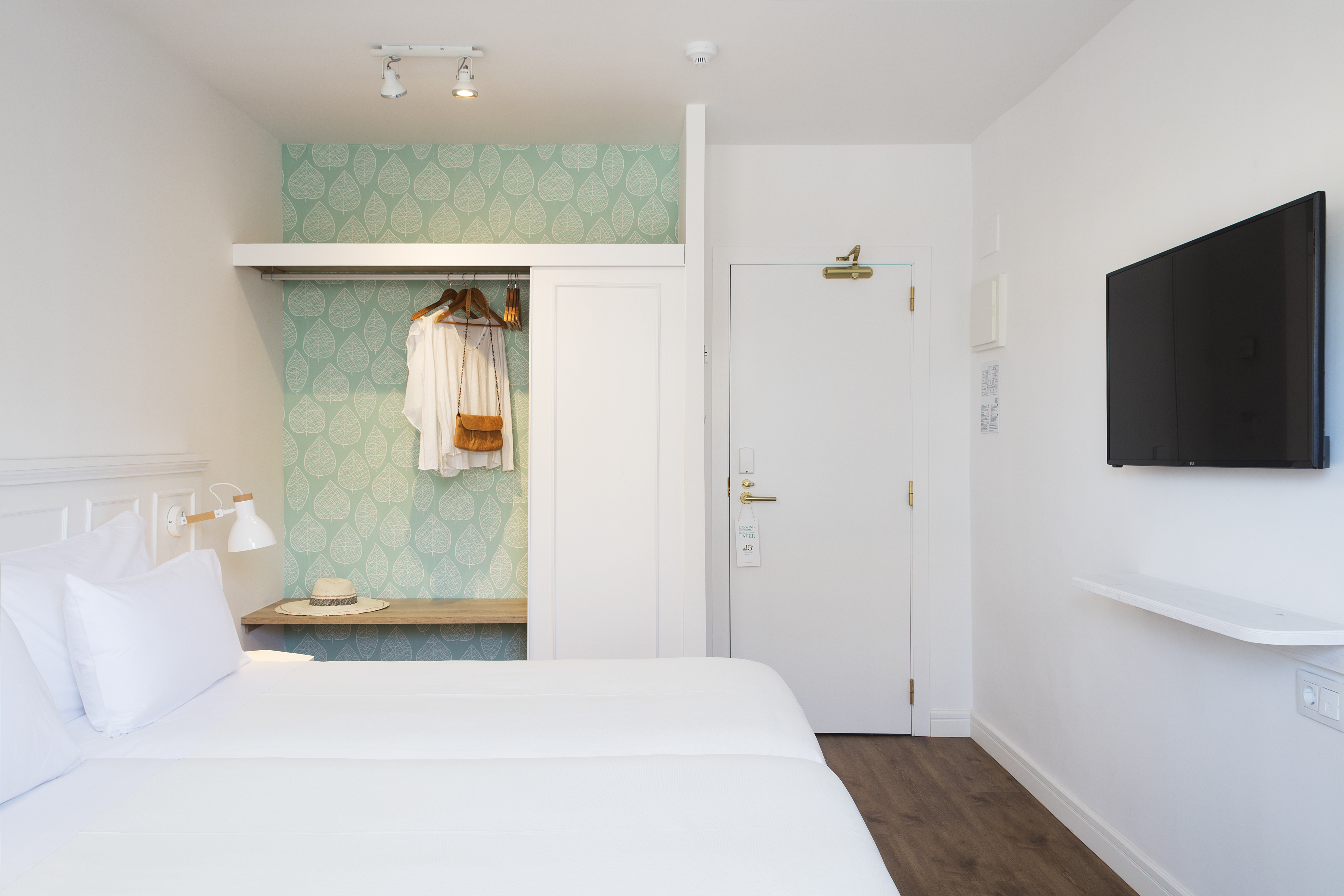 Double or Twin Standard