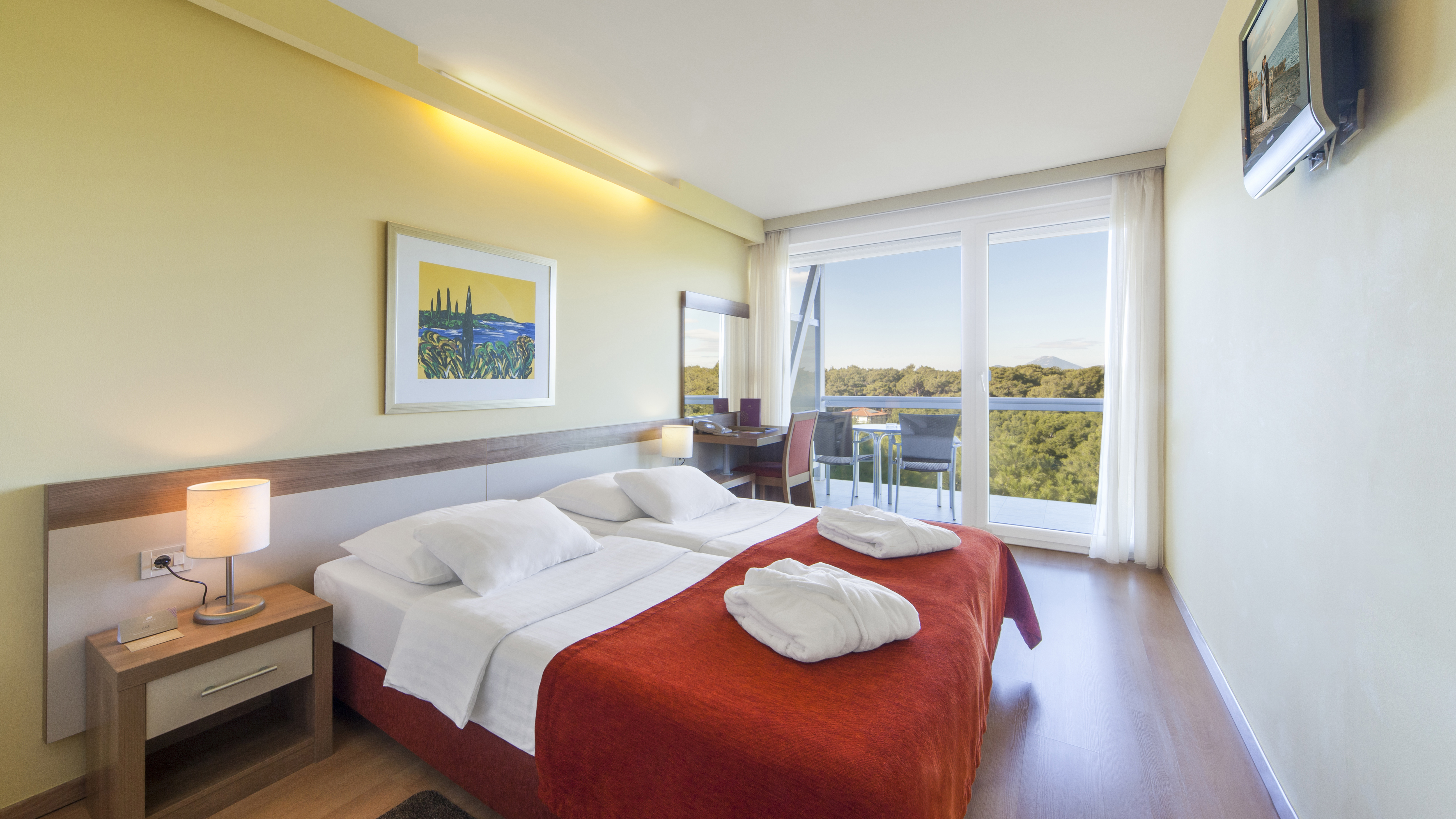 Double Side Sea View with Balcony