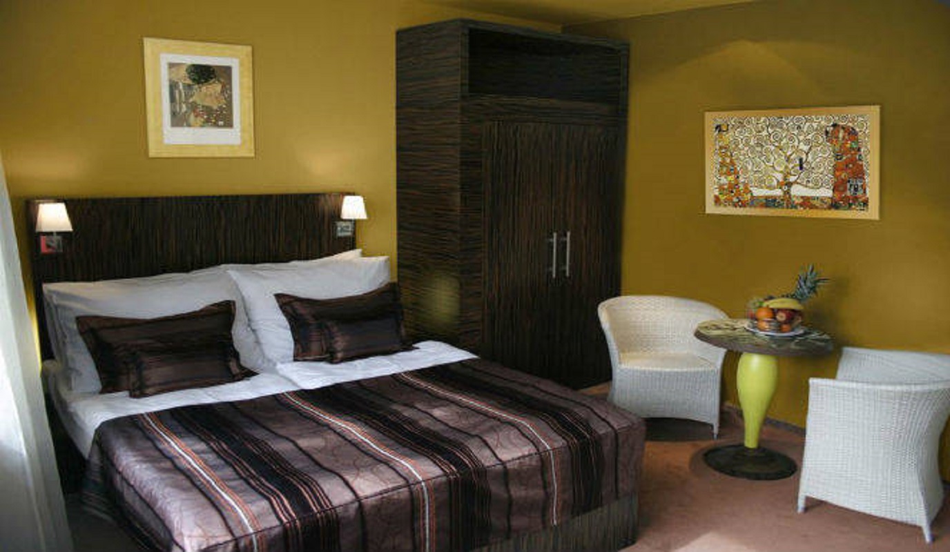 Double or Twin with Terrace