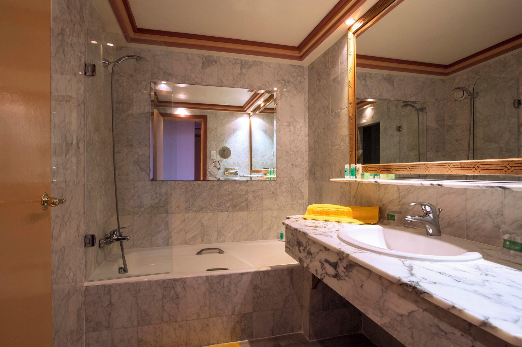 Suite with Double Bed