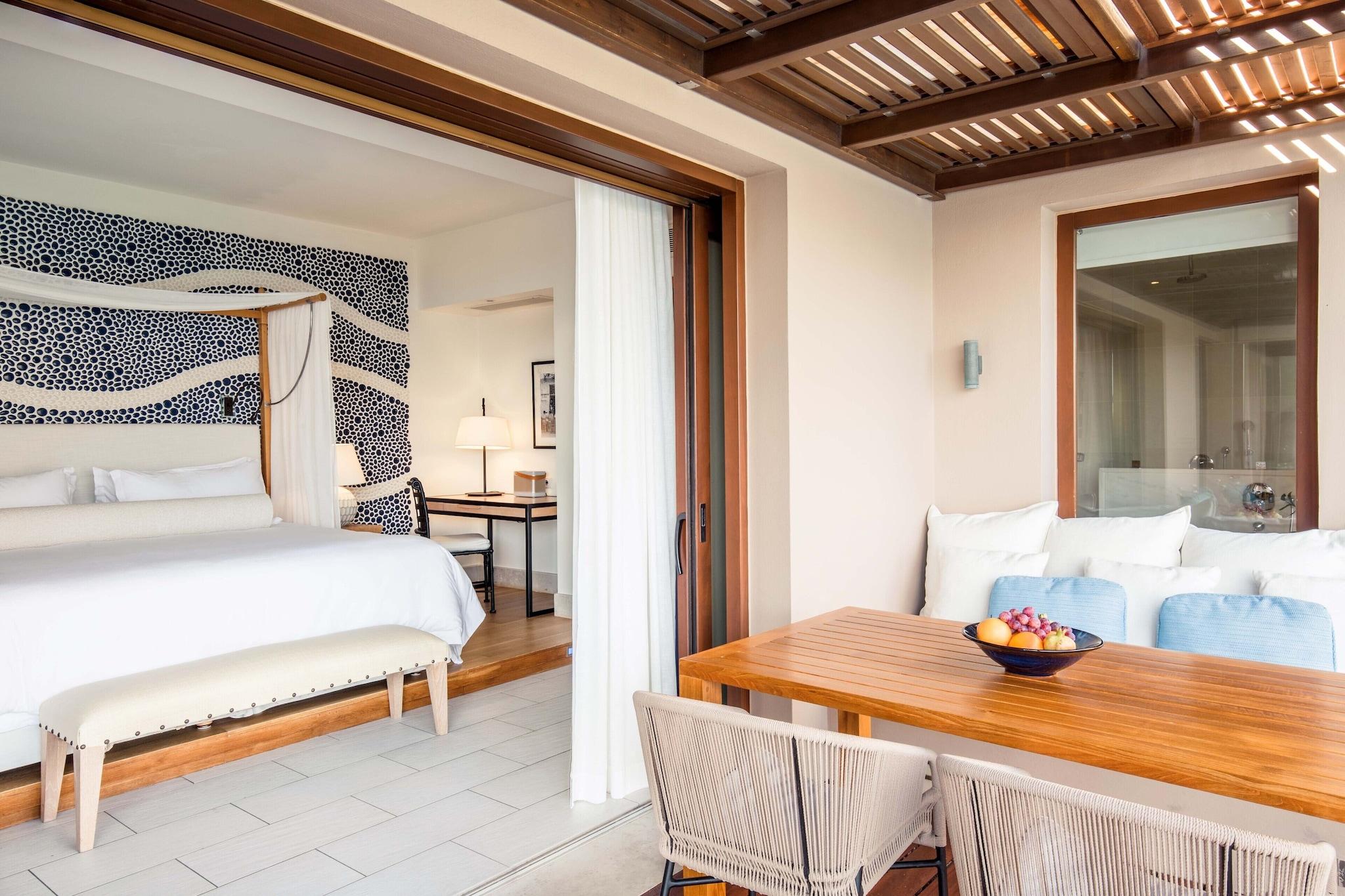 Suite Sea View with Private Pool