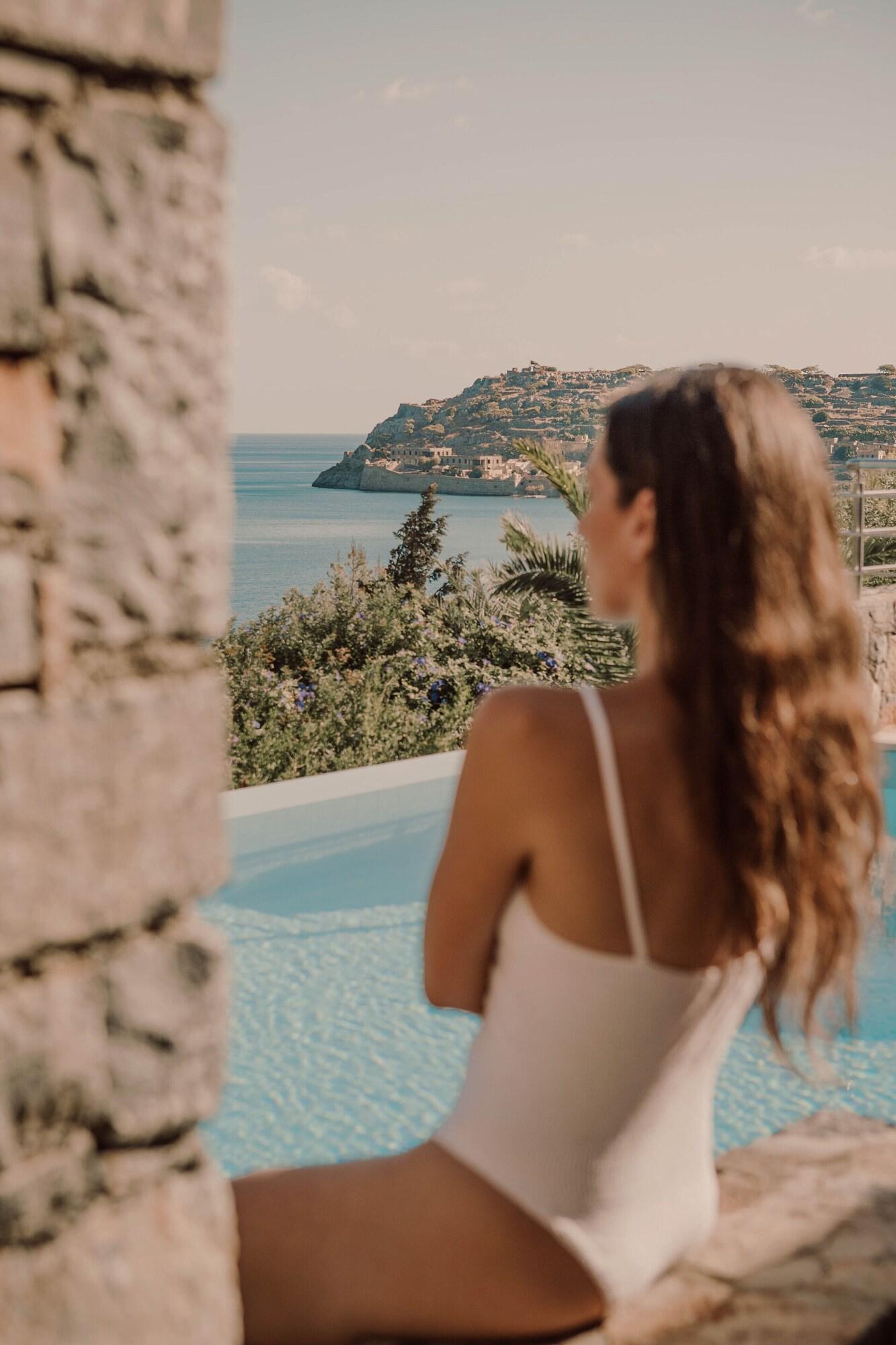 Suite Sea View with Private Pool