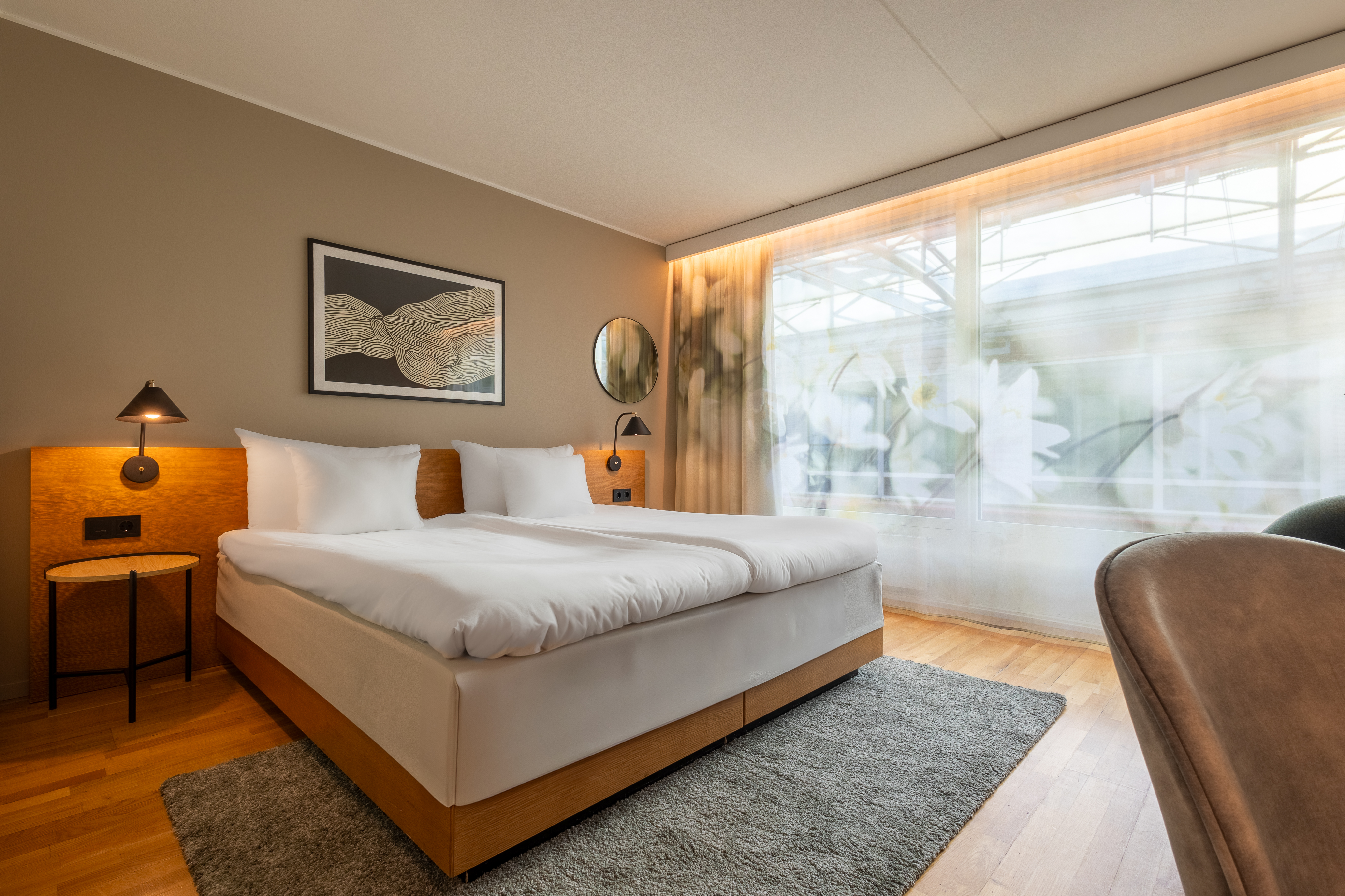 Double King Size Bed