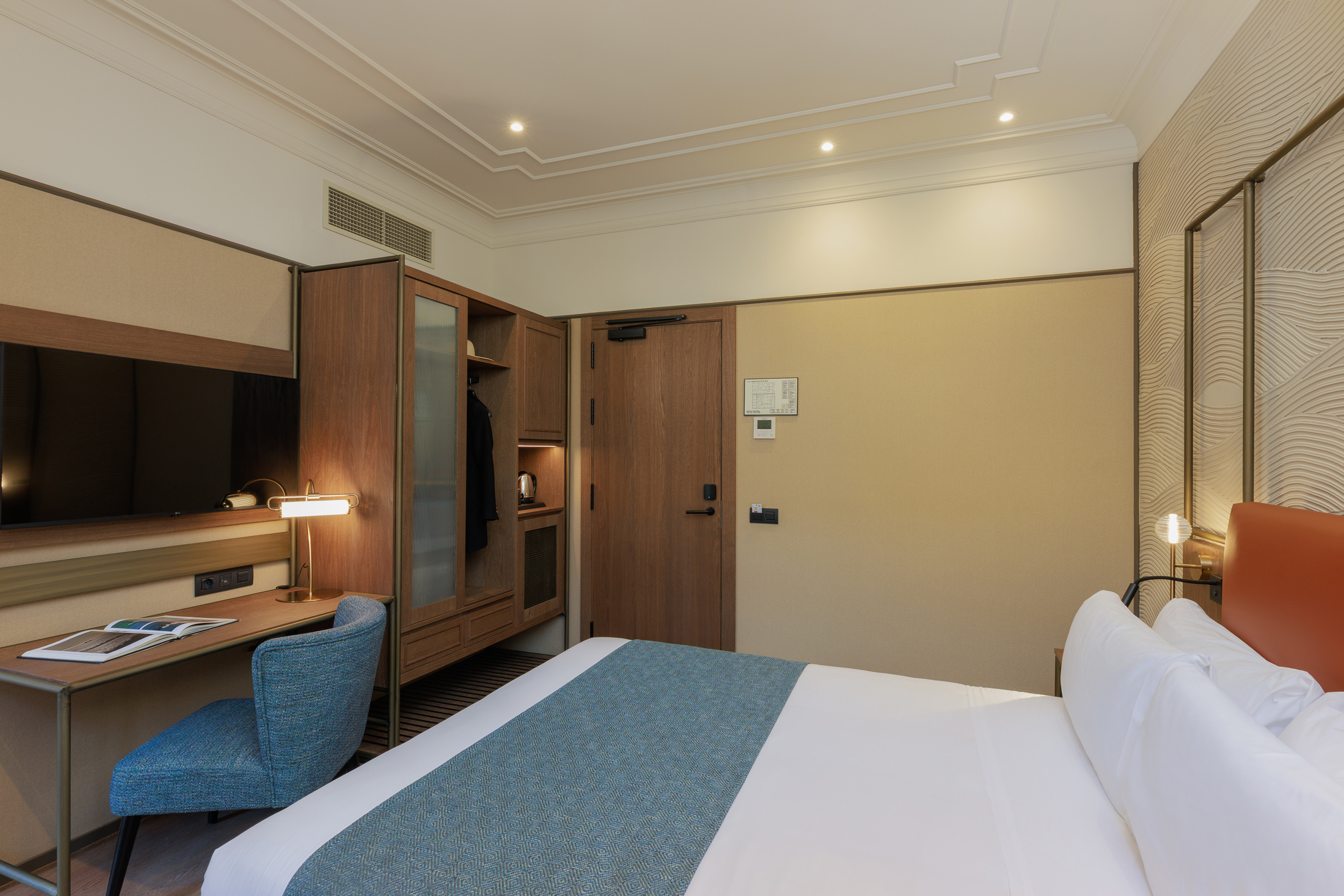 Double Single One Bed