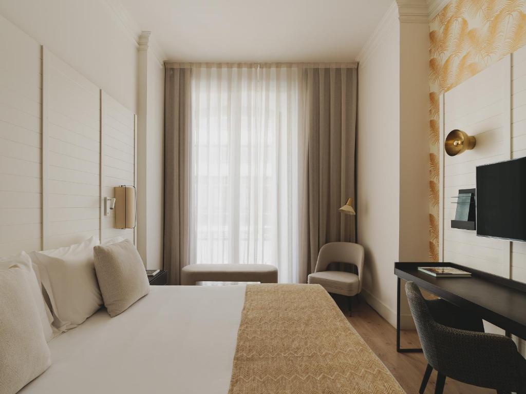 Double Single Superior