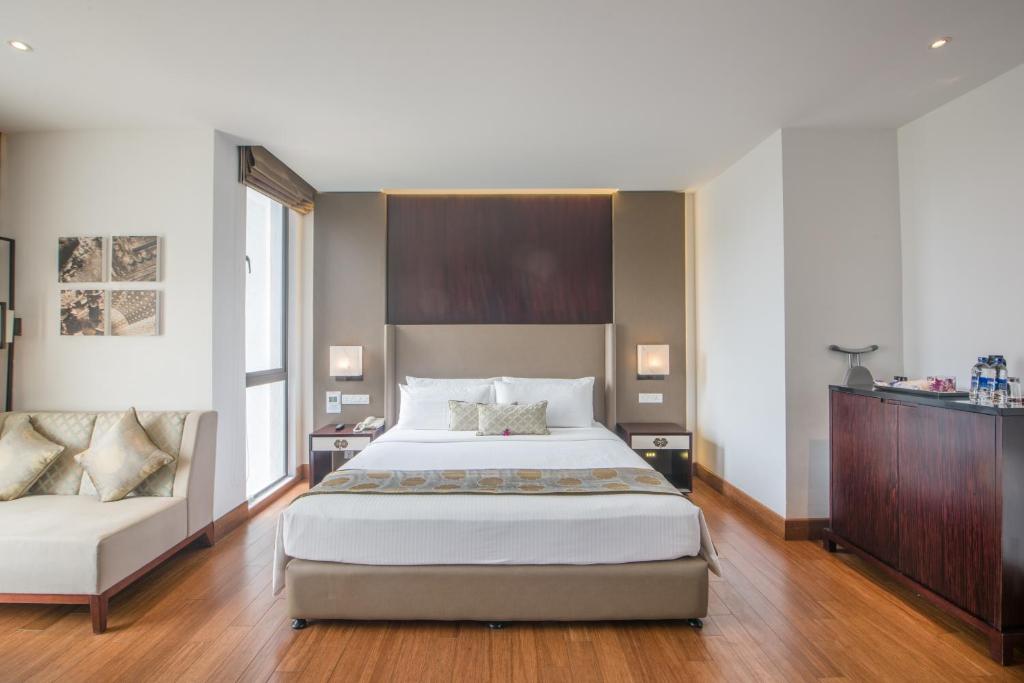 Double Premium King Bed