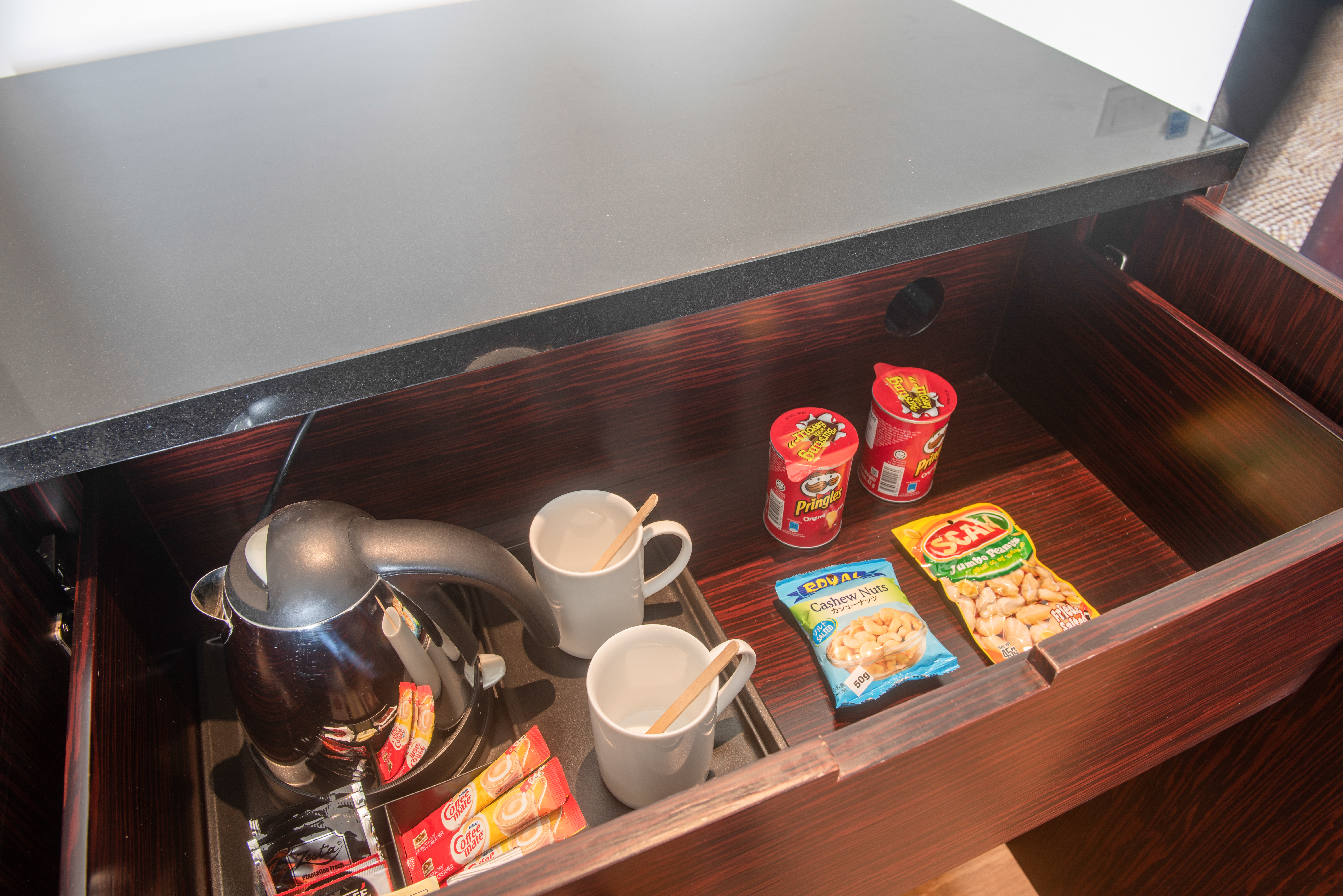 Double Deluxe King Bed